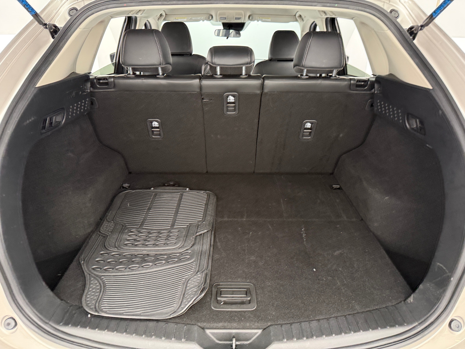 Thumbnail: 2025 Mazda CX-5 - 6