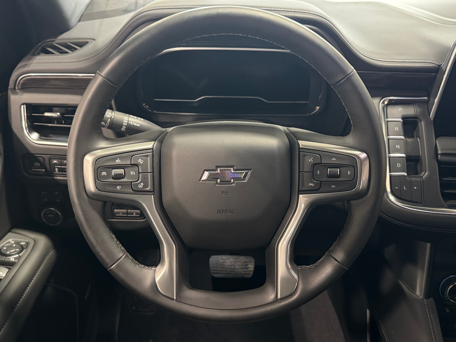 Thumbnail: 2024 Chevrolet Tahoe - 4