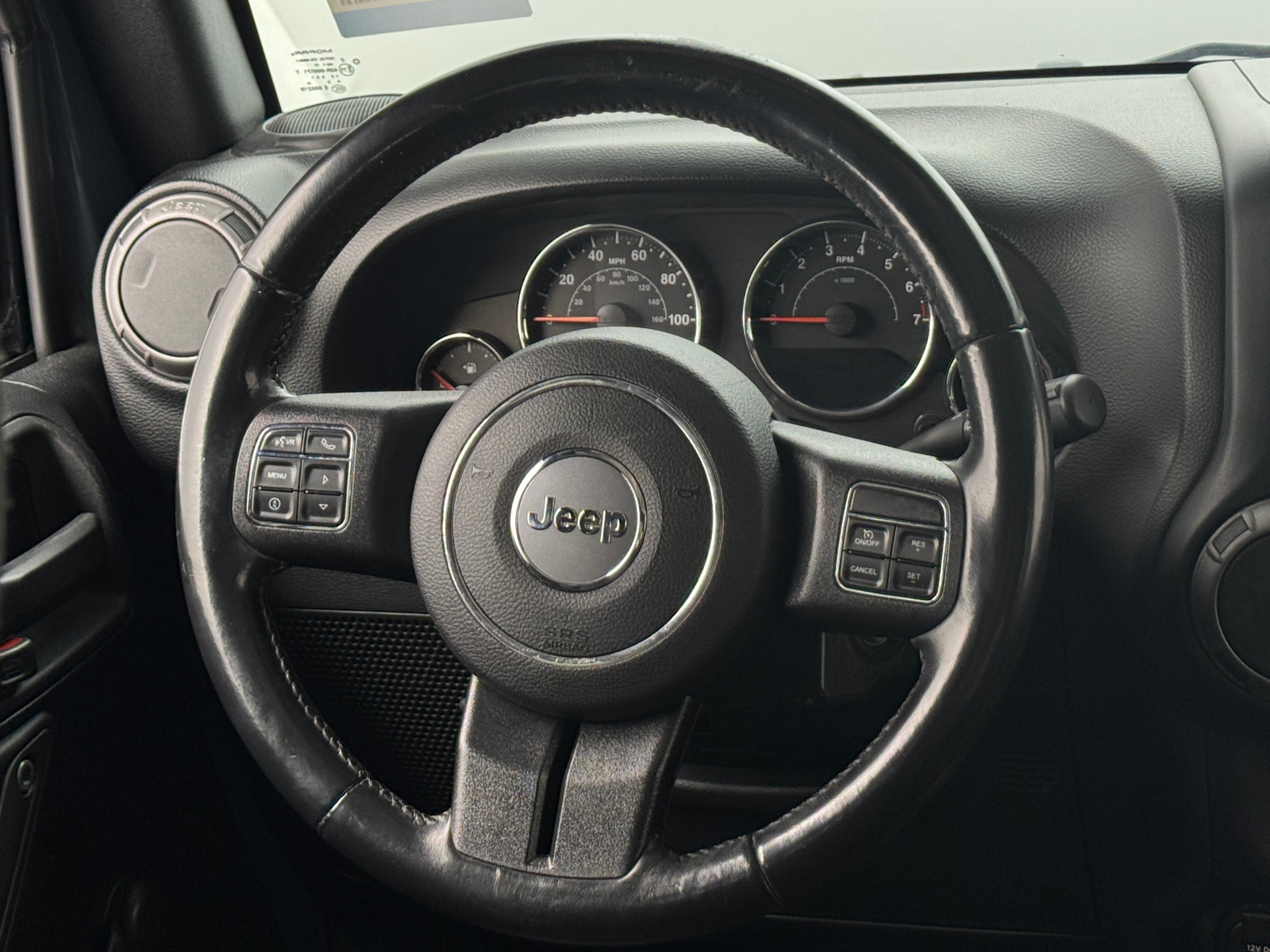 Thumbnail: 2017 Jeep Wrangler - 5