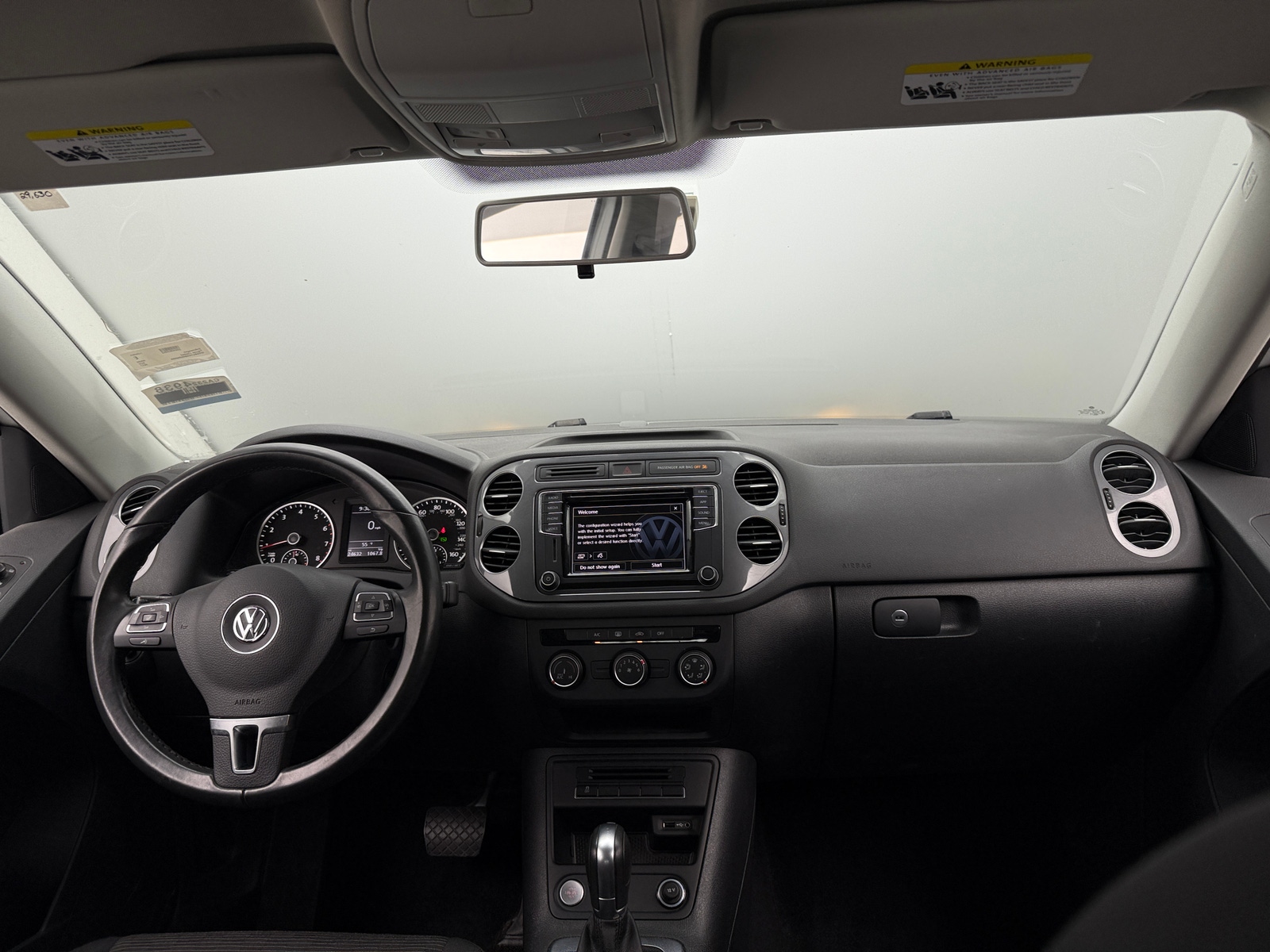 Thumbnail: 2017 Volkswagen Tiguan - 3