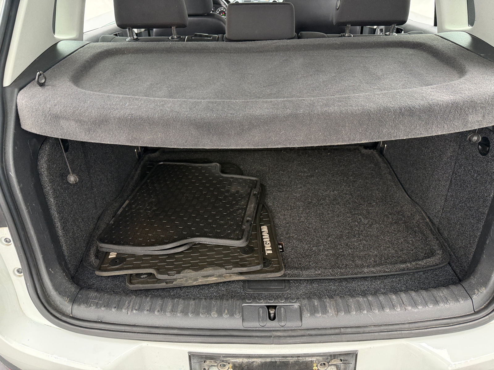 Thumbnail: 2017 Volkswagen Tiguan - 7