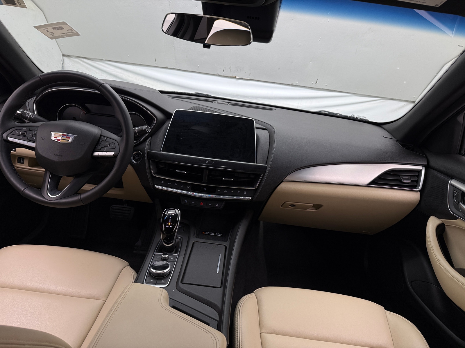 Thumbnail: 2022 Cadillac CT5 - 2