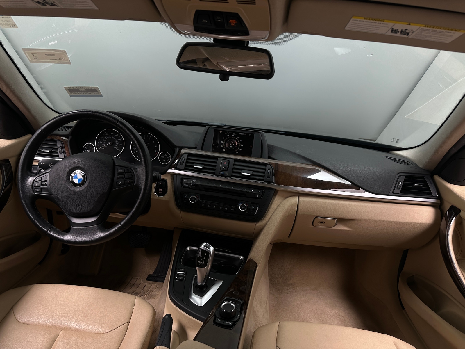 Thumbnail: 2015 BMW 3 Series - 2