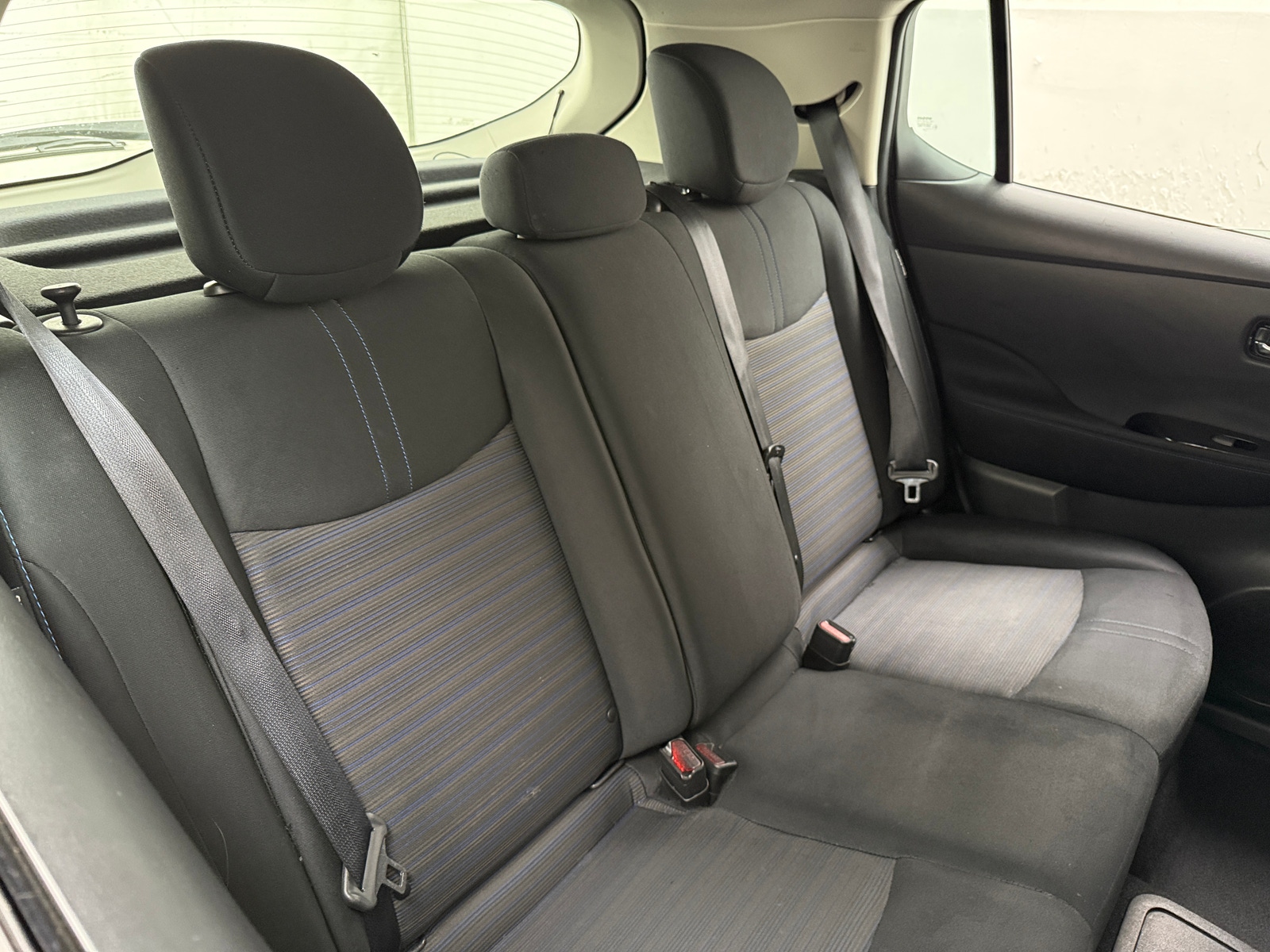 Thumbnail: 2021 Nissan Leaf - 6