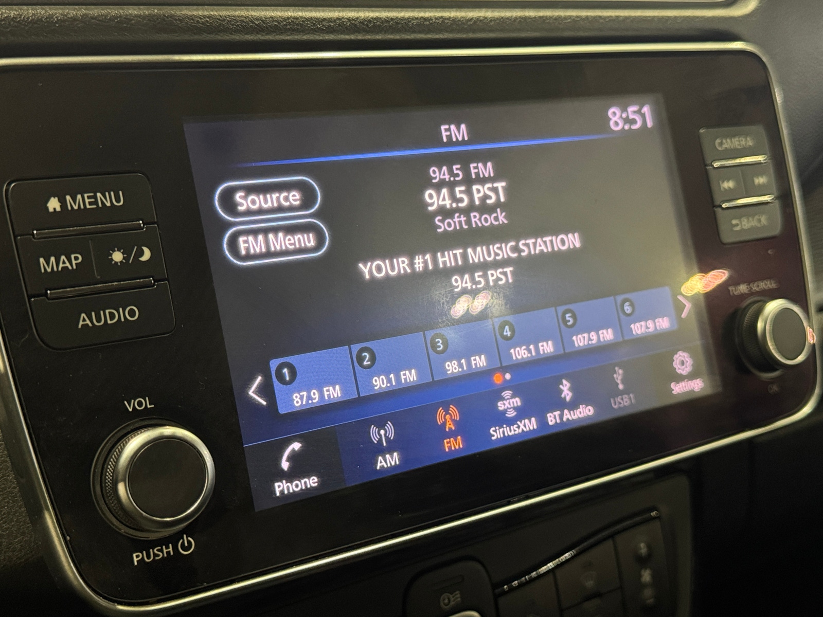 Thumbnail: 2021 Nissan Leaf - 4