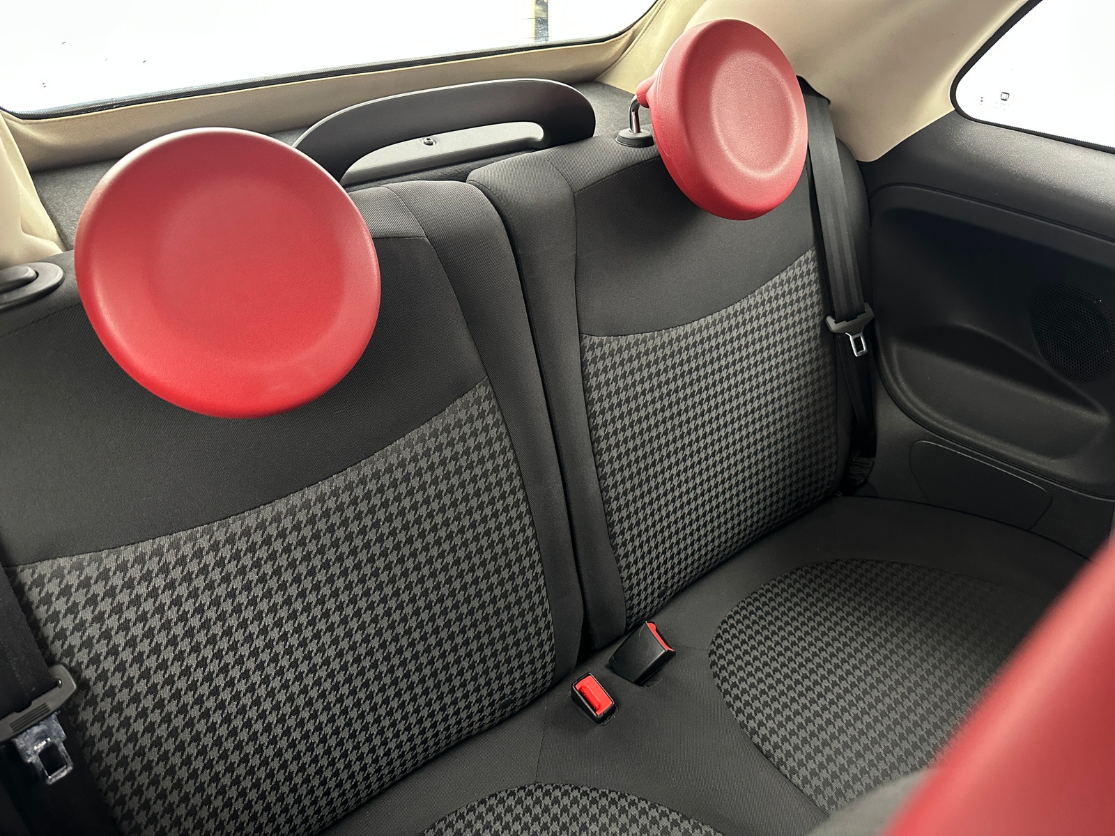 Thumbnail: 2017 Fiat 500 - 6