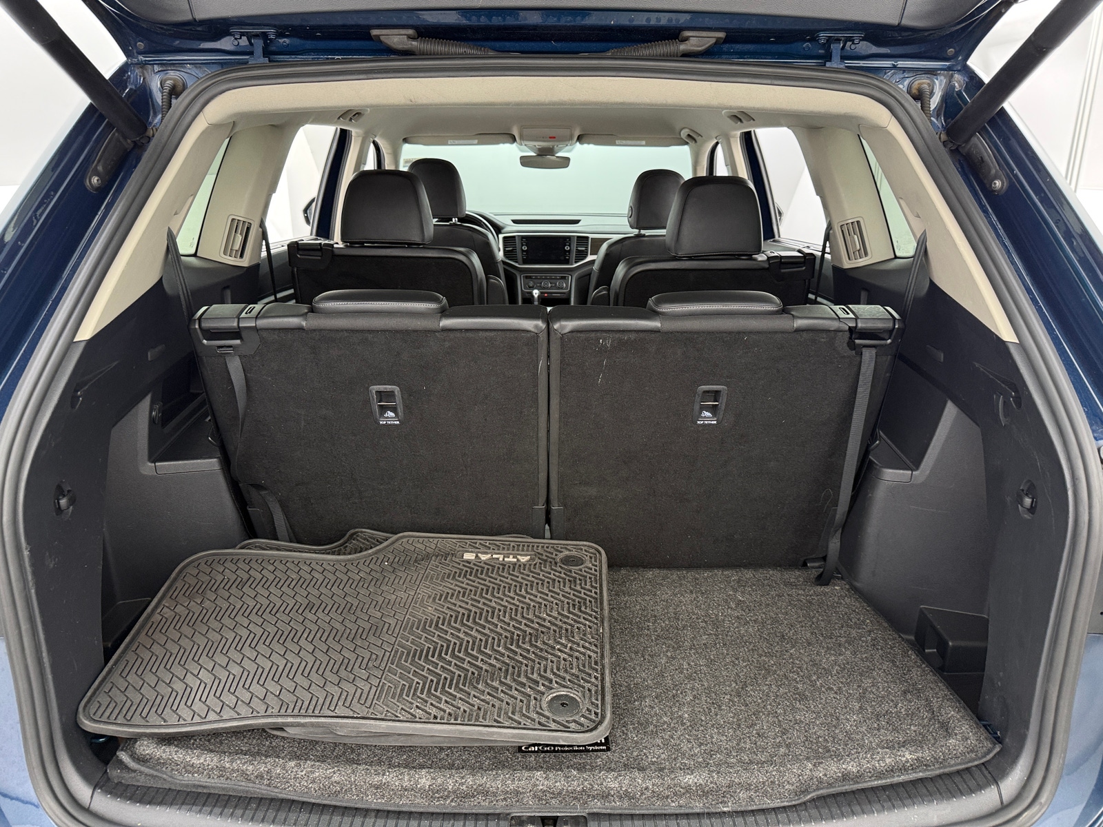 Thumbnail: 2018 Volkswagen Atlas - 6