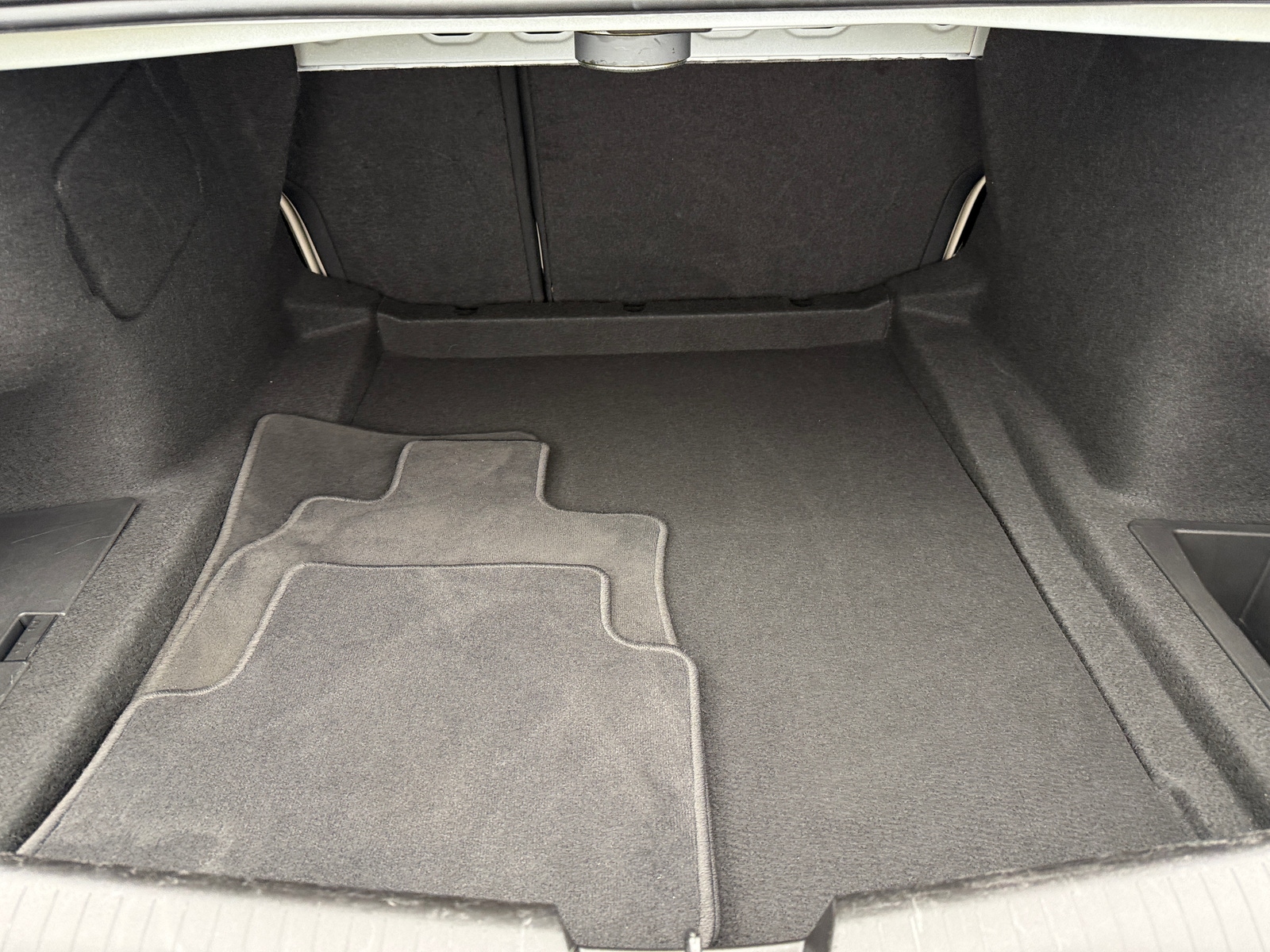 Thumbnail: 2021 Cadillac CT4 - 6