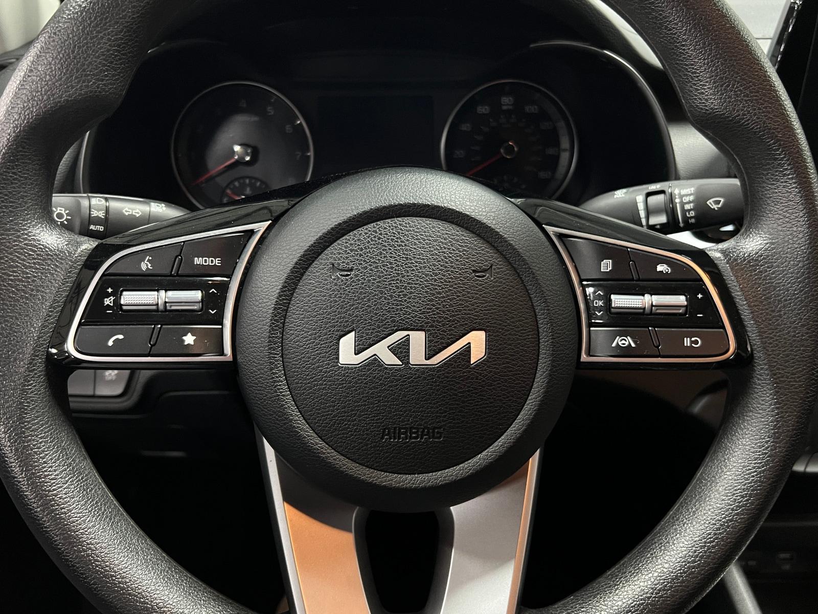 Thumbnail: 2024 Kia Forte - 5