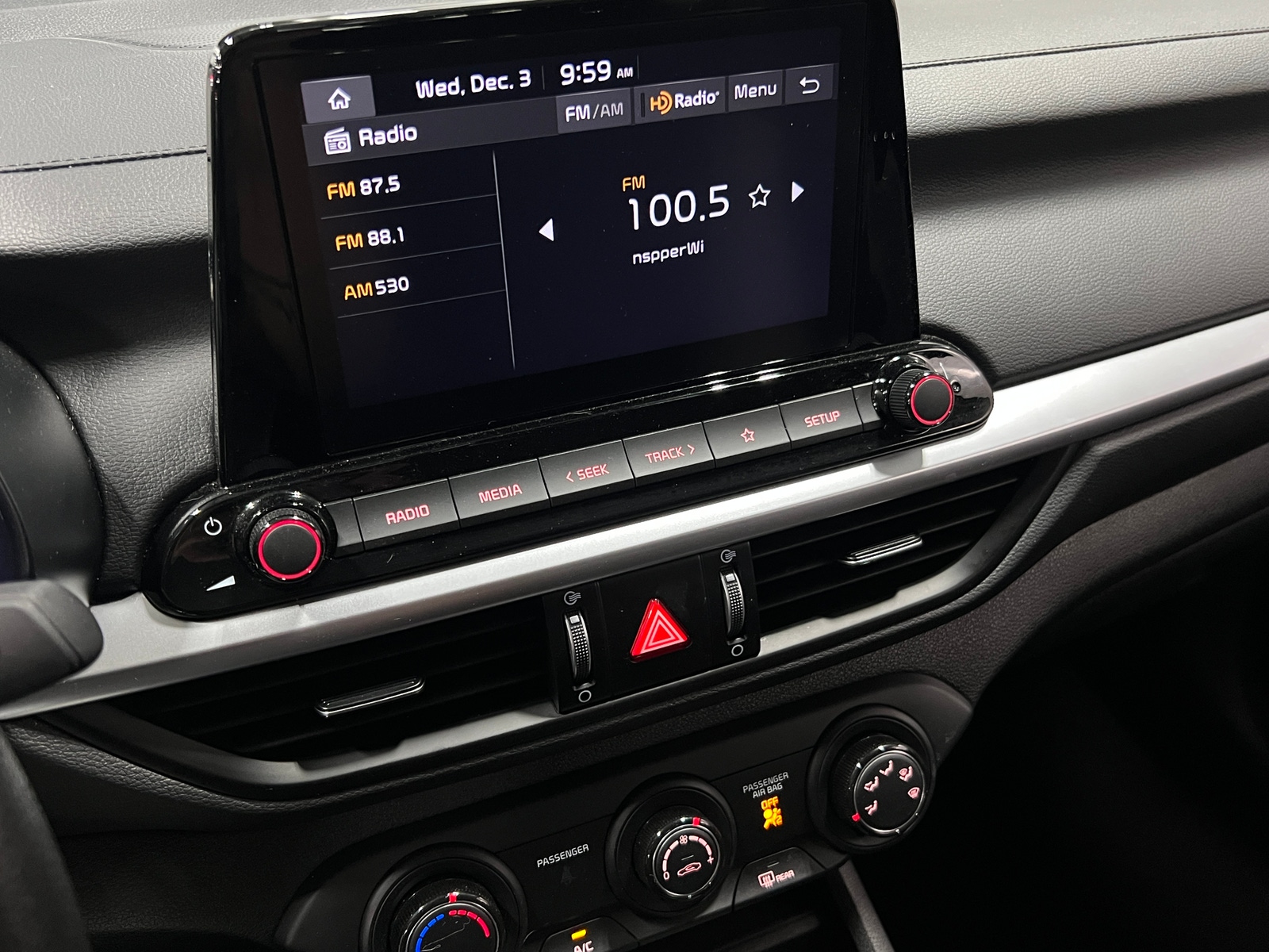 Thumbnail: 2024 Kia Forte - 4