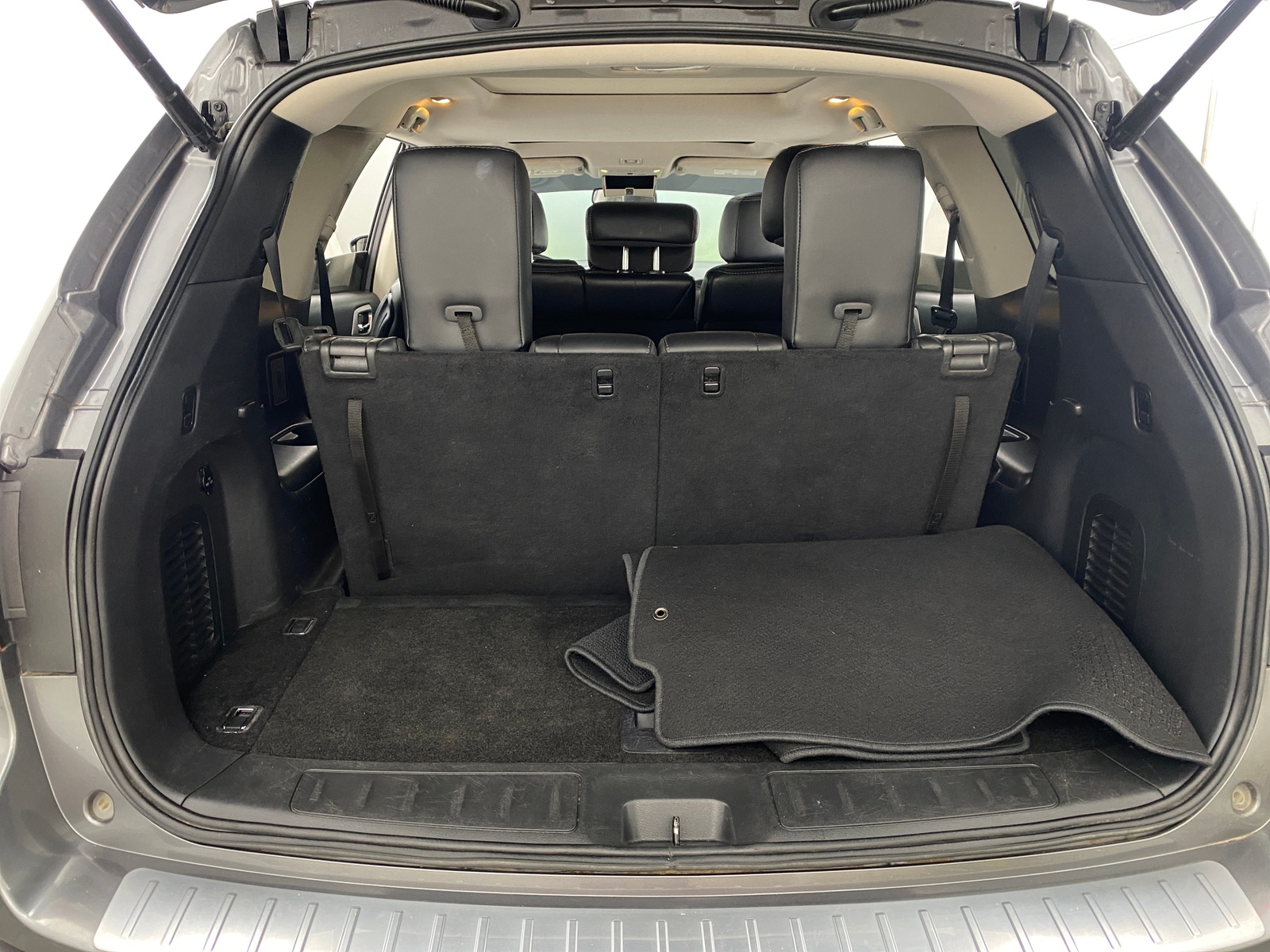 Thumbnail: 2017 Nissan Pathfinder - 6