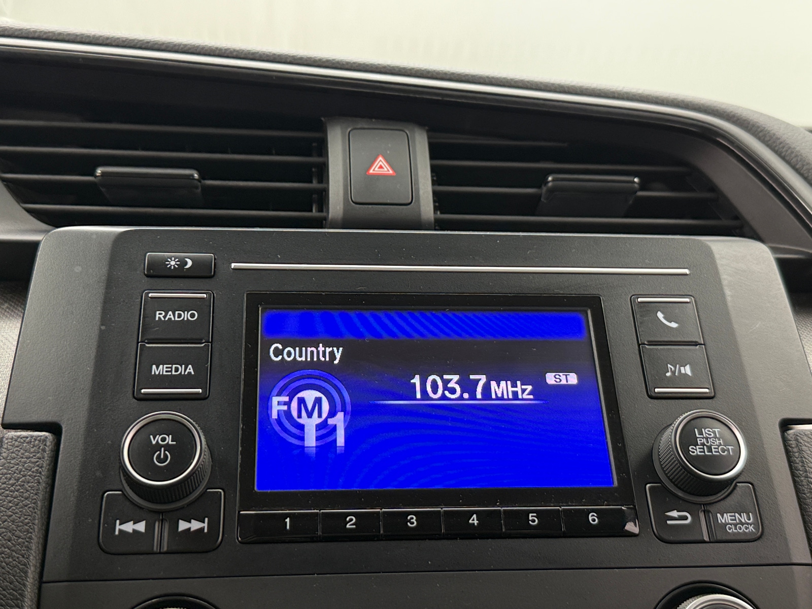 Thumbnail: 2018 Honda Civic - 4