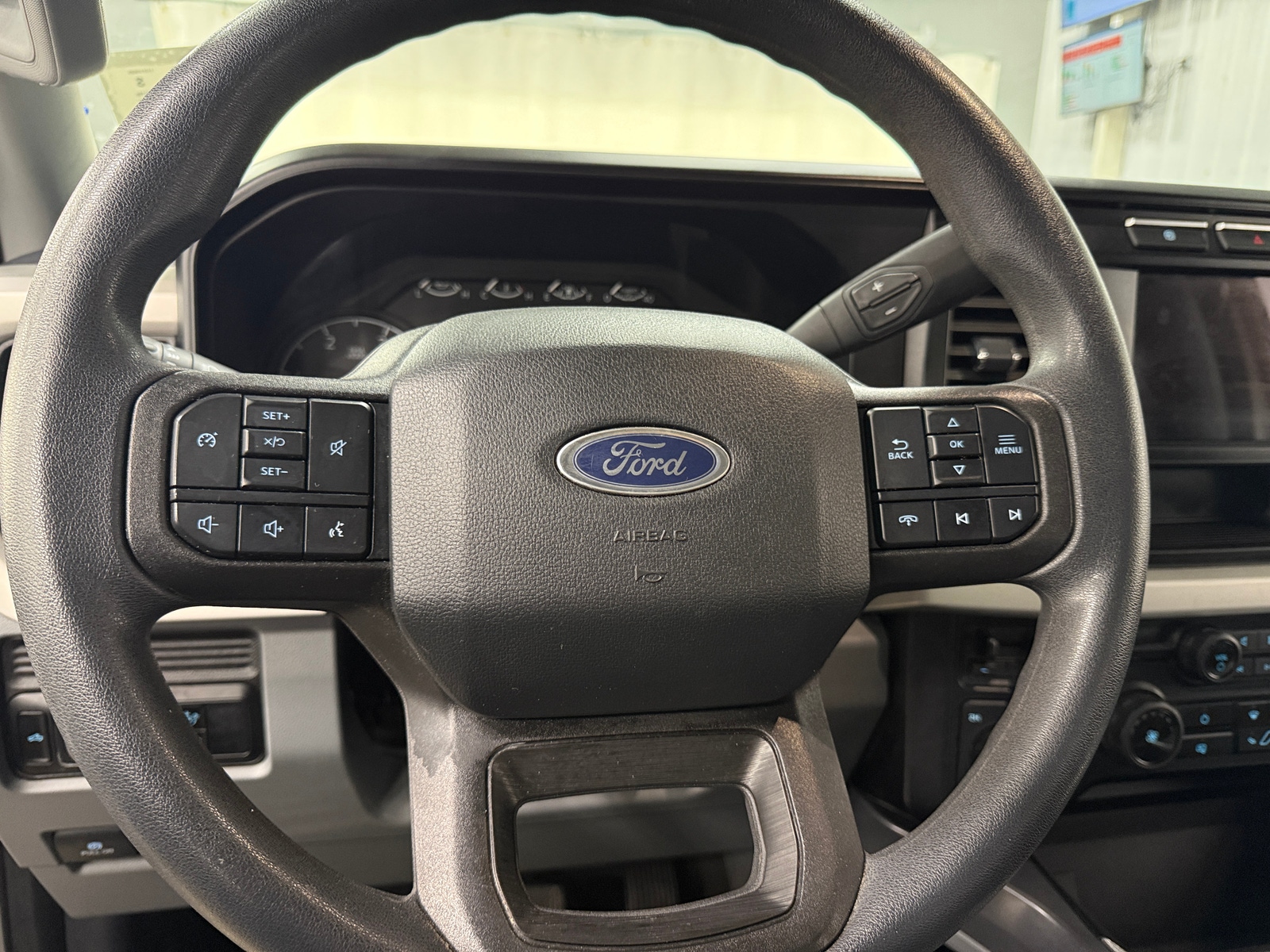 Thumbnail: 2024 Ford Econoline - 5