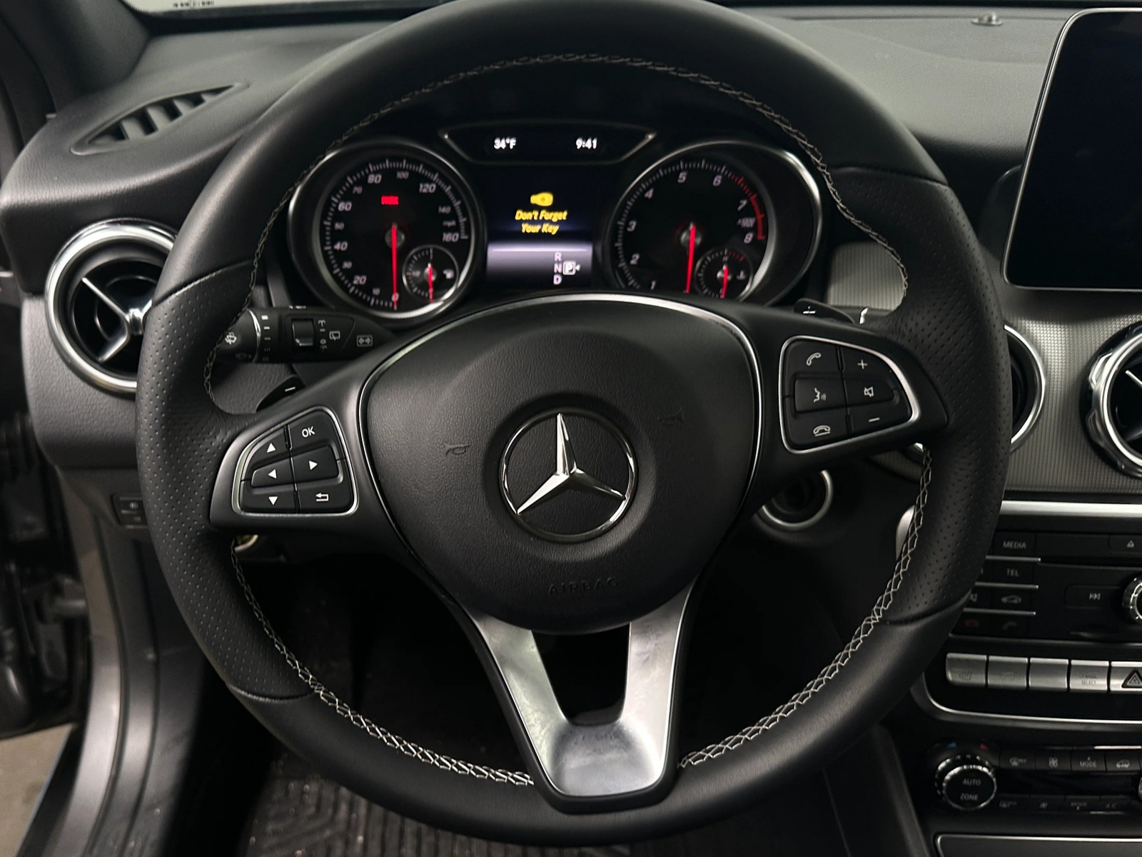 Thumbnail: 2018 Mercedes-Benz GLA - 4