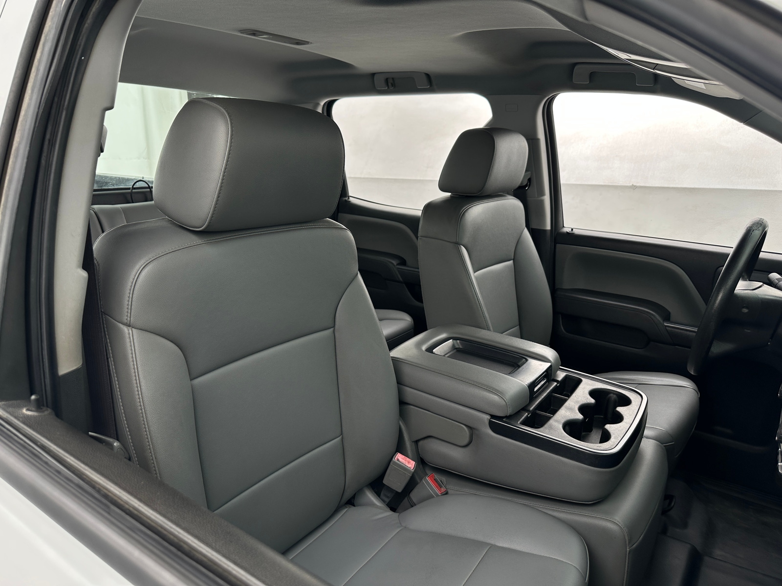 Thumbnail: 2017 Chevrolet Silverado 1500 - 2