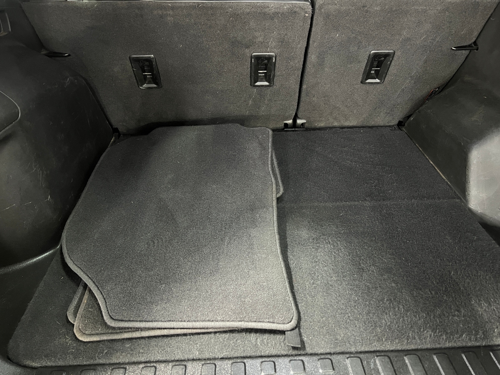 Thumbnail: 2021 Chevrolet Equinox - 6