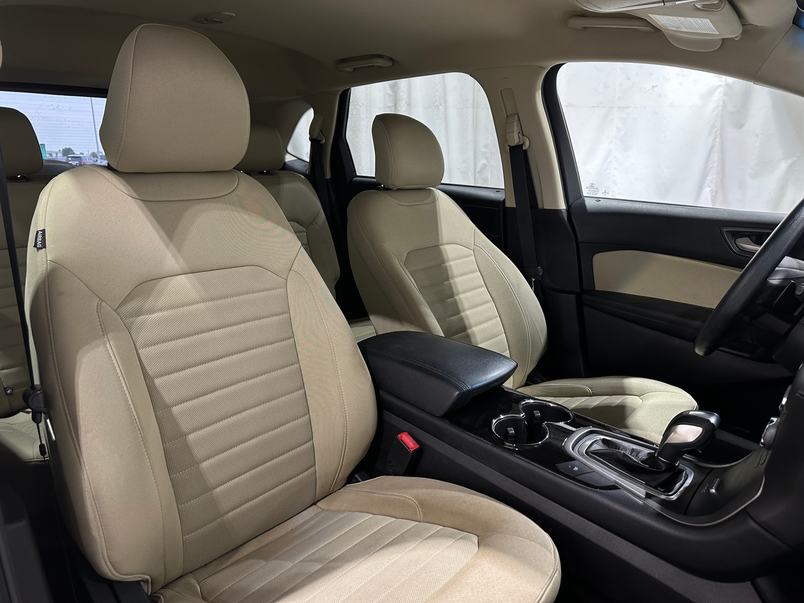 Thumbnail: 2017 Ford Edge - 2