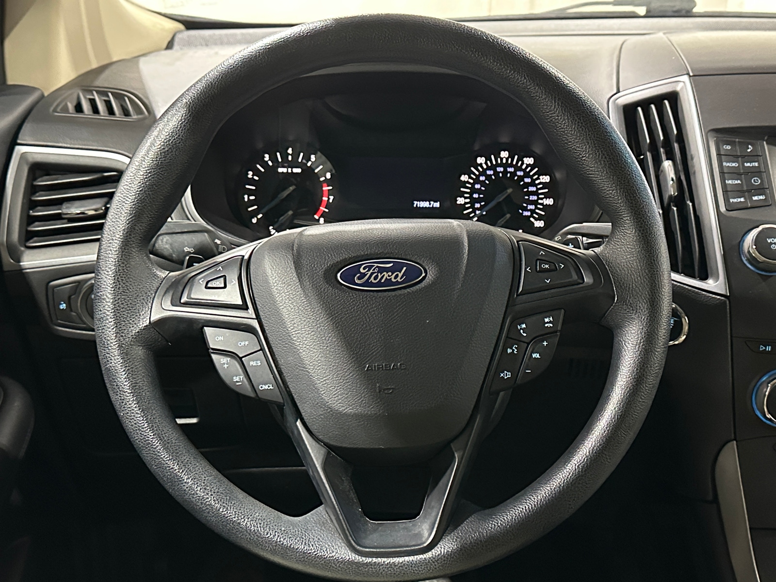 Thumbnail: 2017 Ford Edge - 5