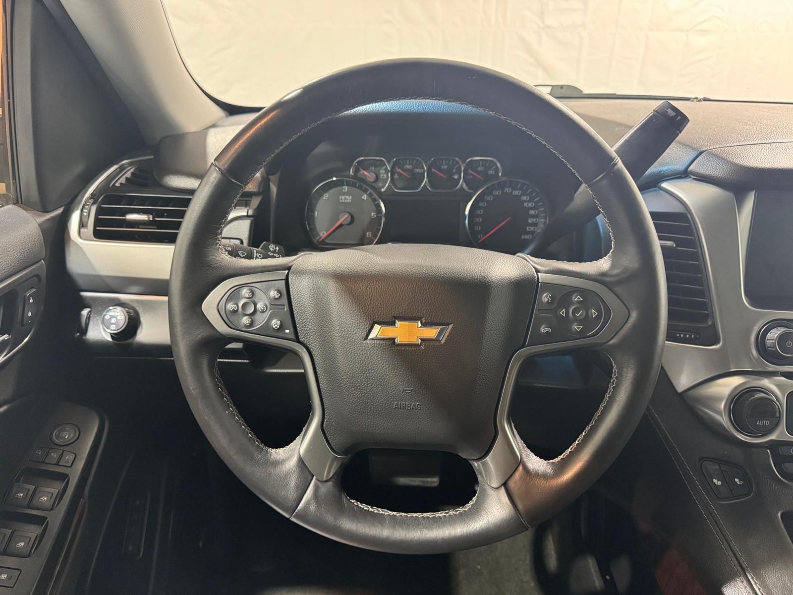 Thumbnail: 2018 Chevrolet Tahoe - 4