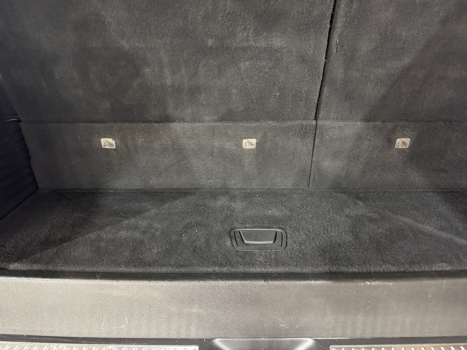 Thumbnail: 2018 Chevrolet Tahoe - 6