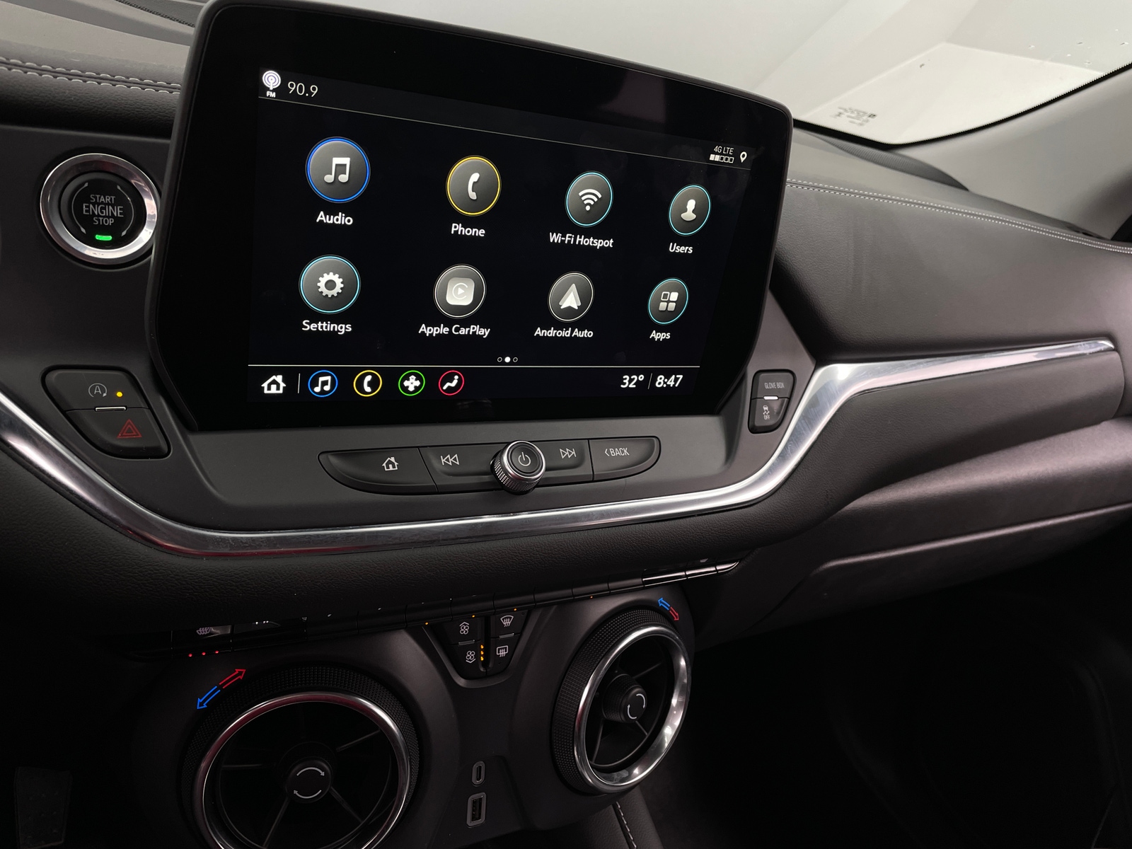 Thumbnail: 2024 Chevrolet Blazer - 4