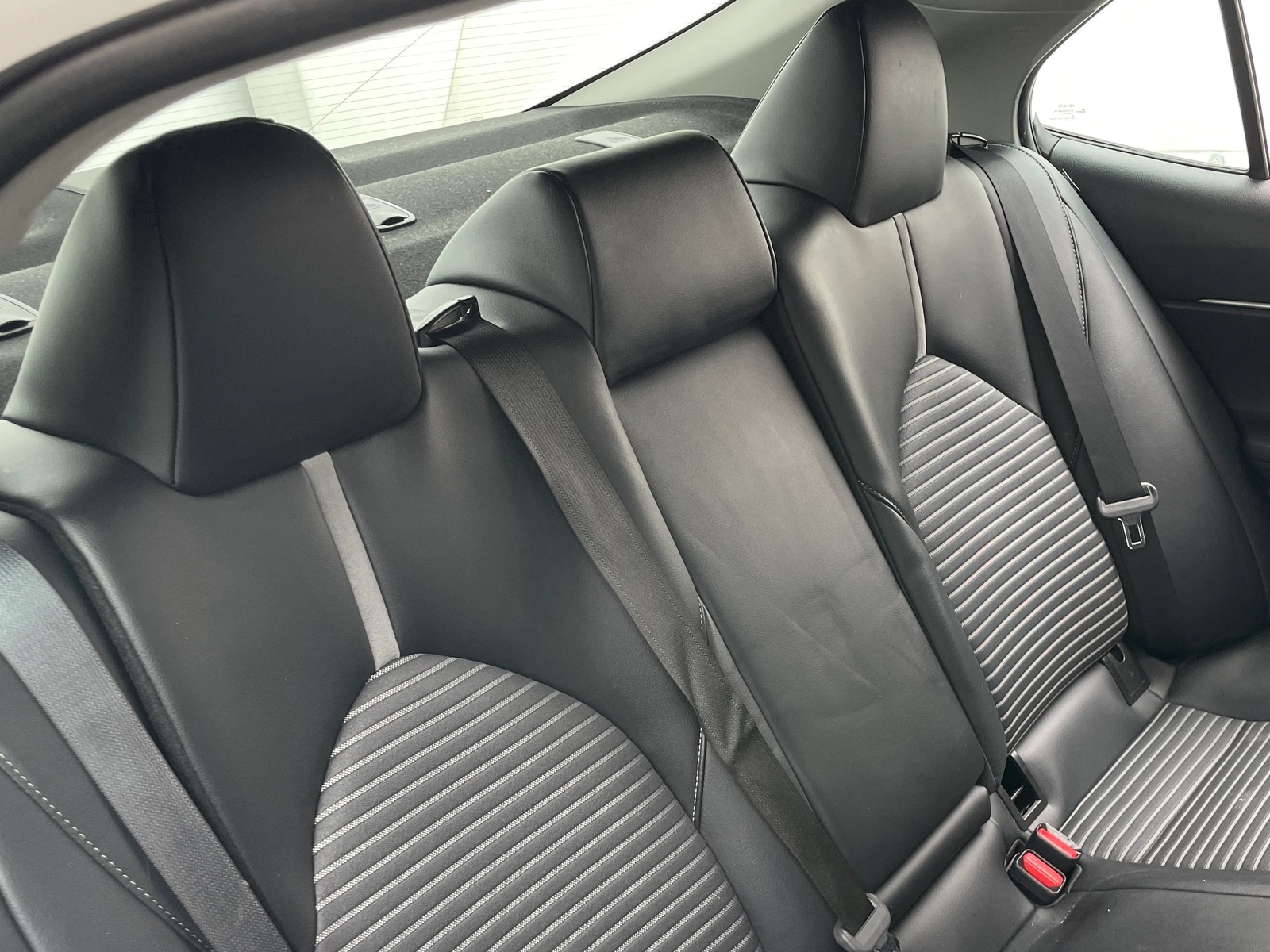 Thumbnail: 2021 Toyota Camry - 6