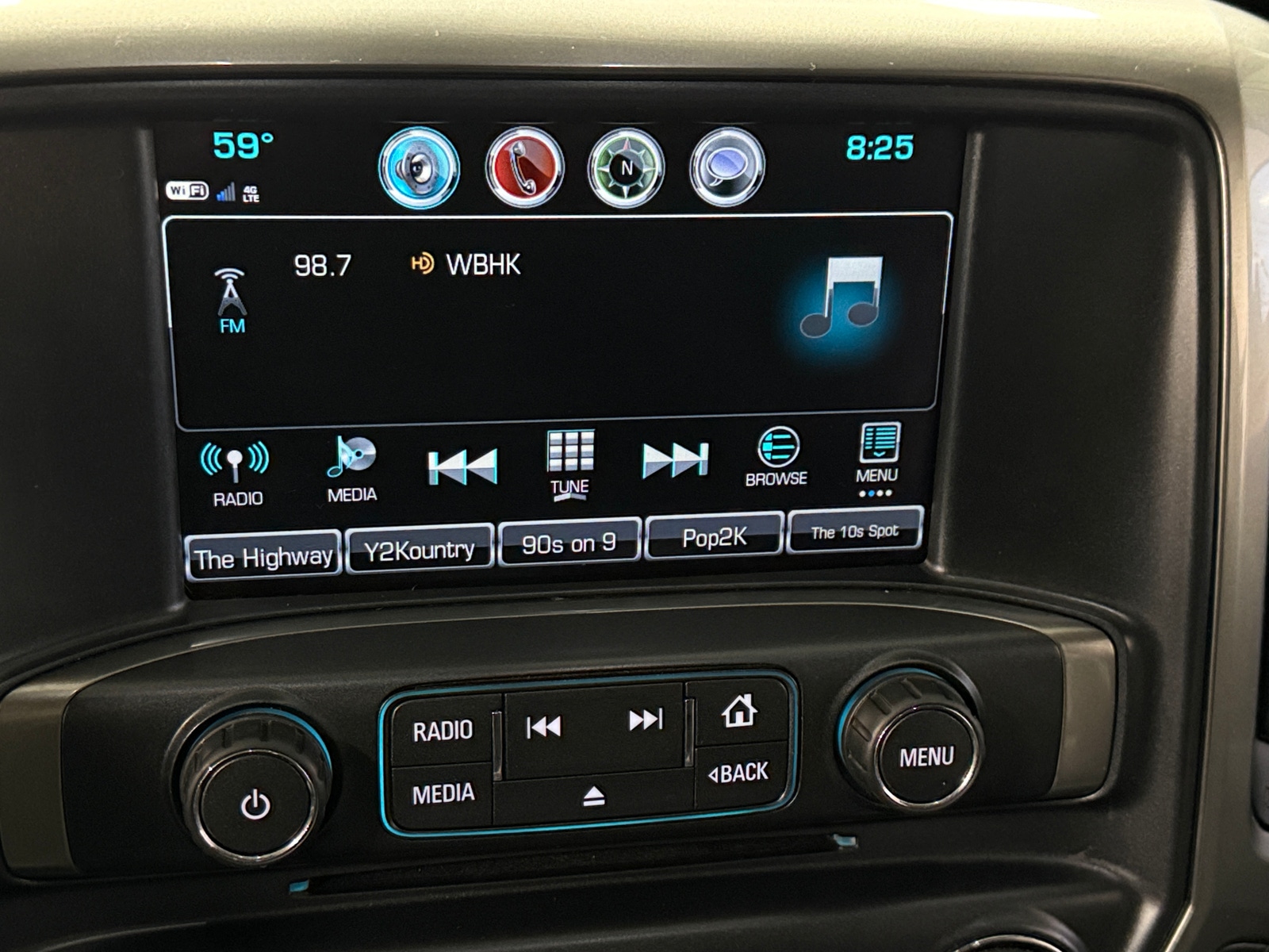 Thumbnail: 2018 Chevrolet Silverado 1500 - 4