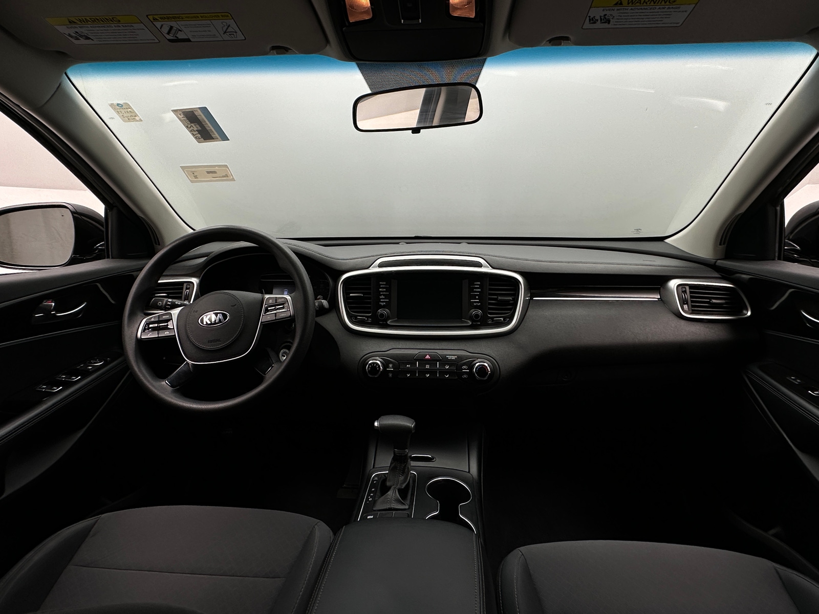 Thumbnail: 2020 Kia Sorento - 3