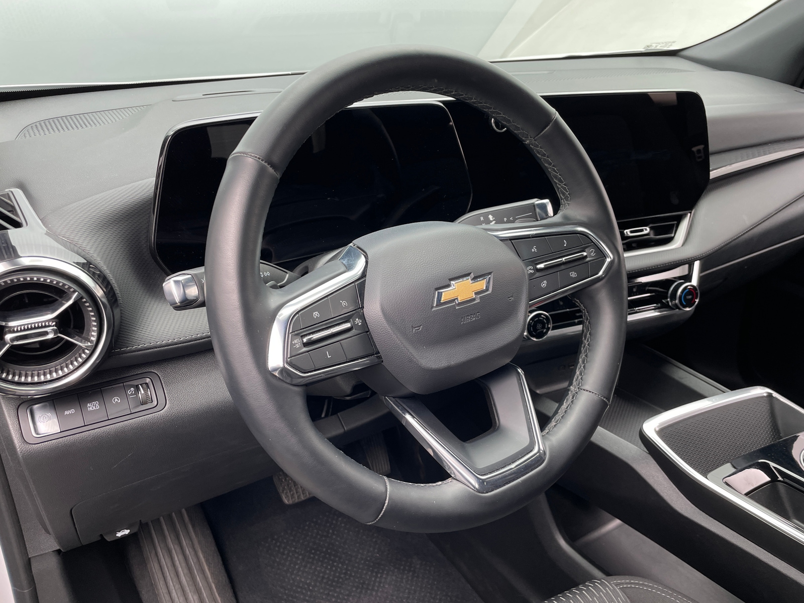Thumbnail: 2025 Chevrolet Equinox - 5
