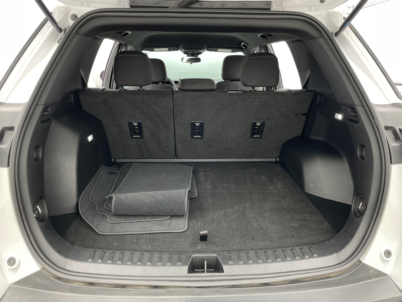 Thumbnail: 2025 Chevrolet Equinox - 7