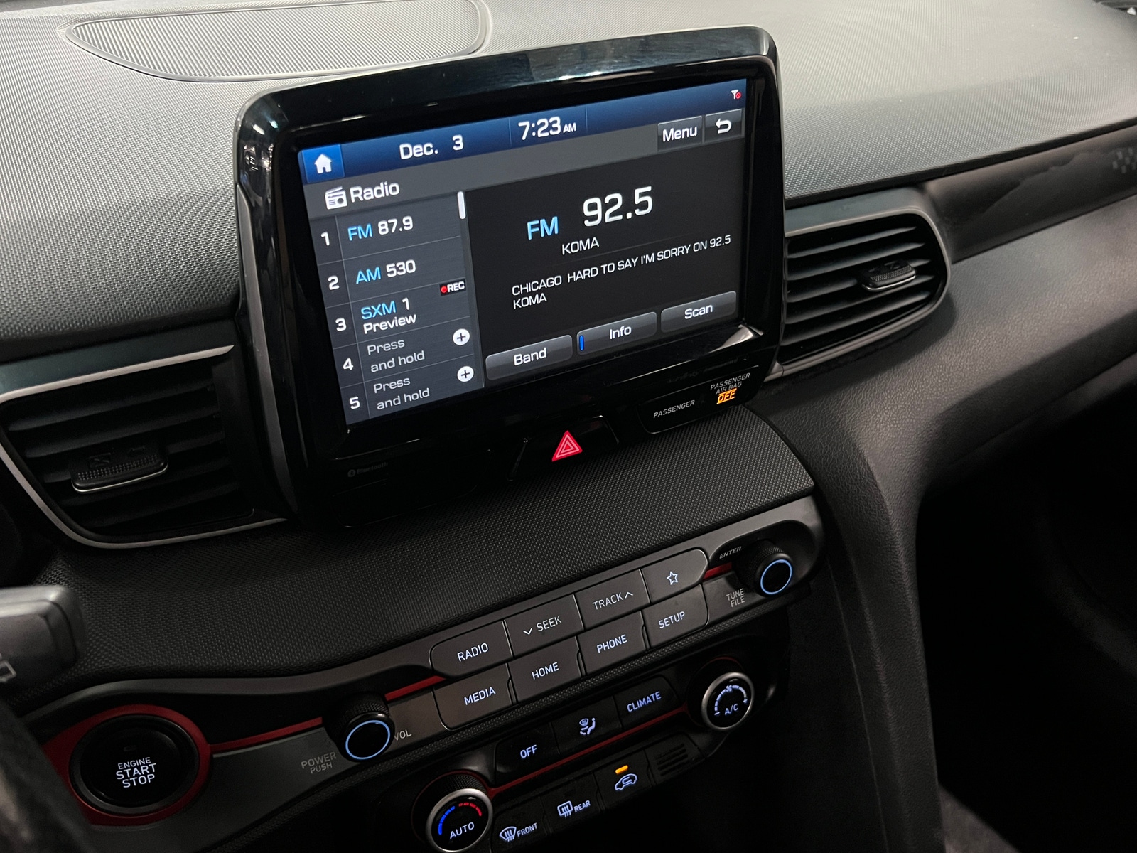 Thumbnail: 2019 Hyundai Veloster - 2