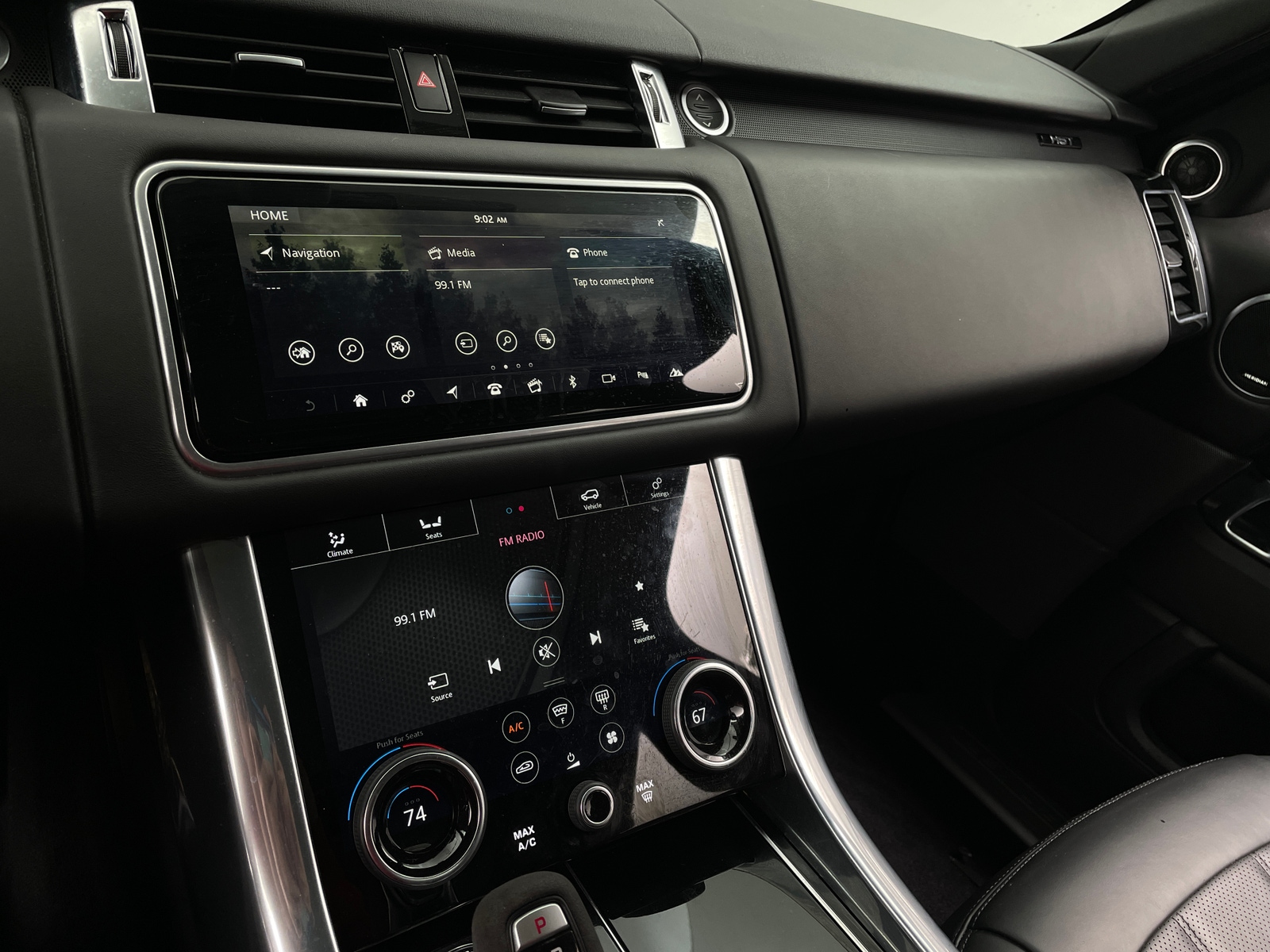 Thumbnail: 2021 Land Rover Range Rover Sport - 3