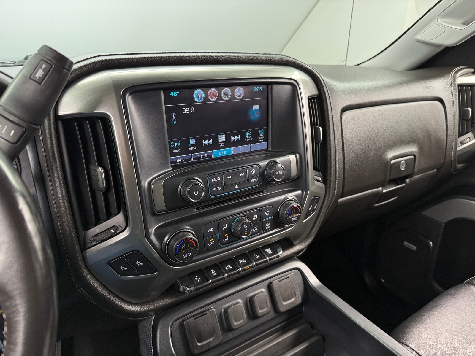 Thumbnail: 2018 Chevrolet Silverado 3500 - 3