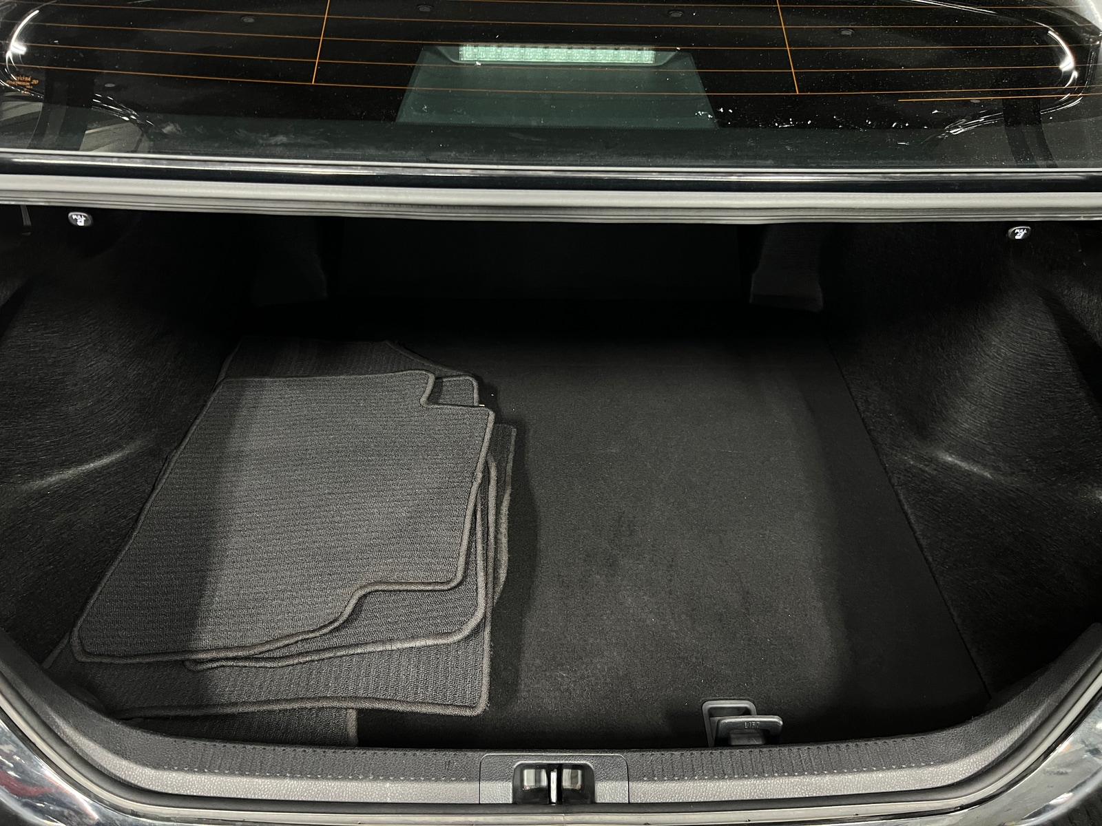 Thumbnail: 2019 Toyota Camry - 6