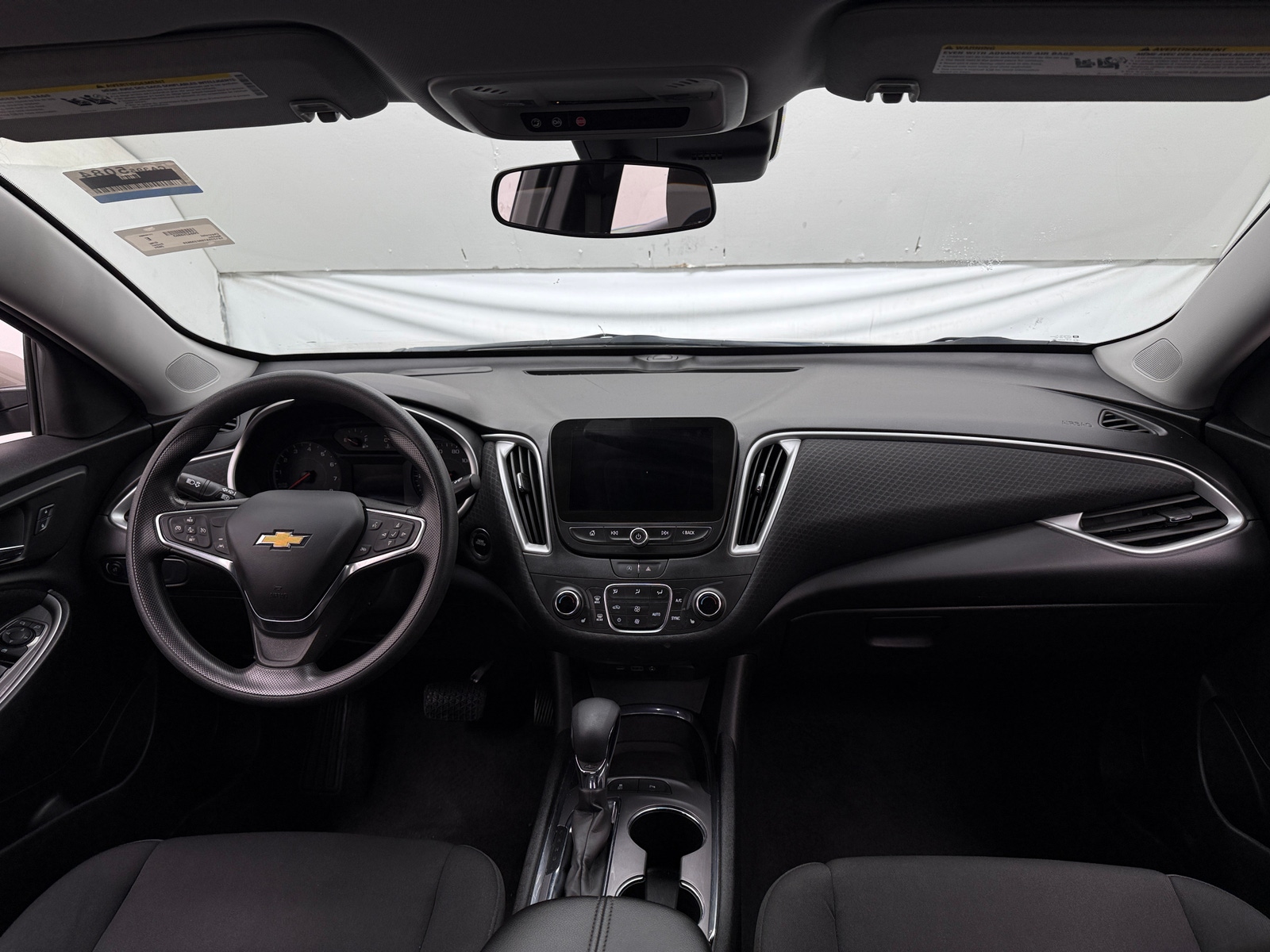 Thumbnail: 2024 Chevrolet Malibu - 3