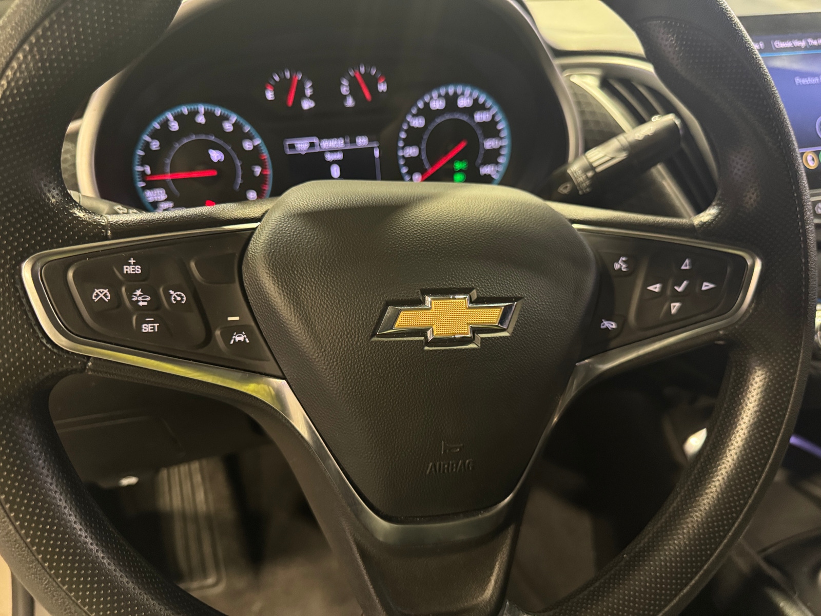 Thumbnail: 2024 Chevrolet Malibu - 5