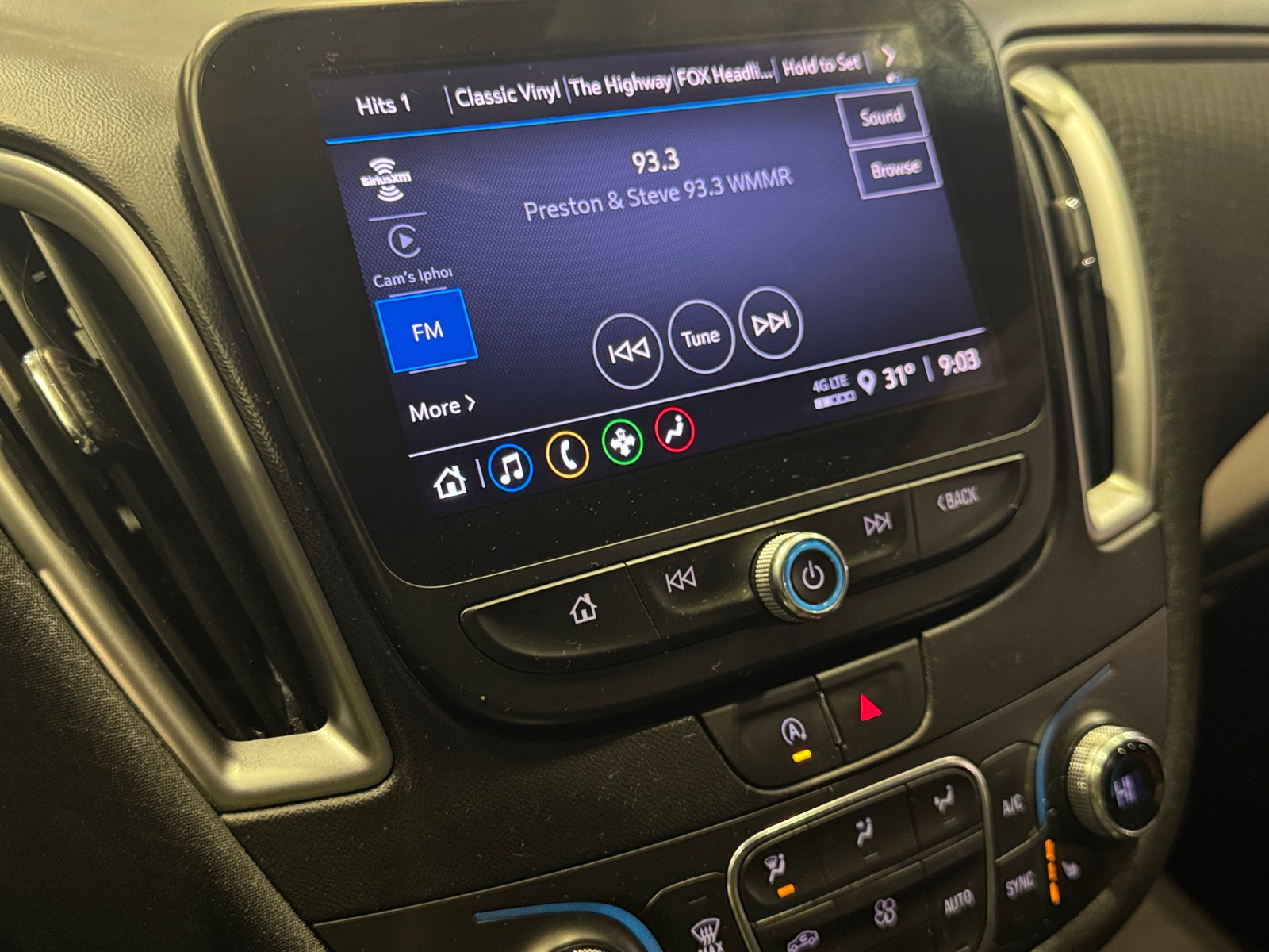 Thumbnail: 2024 Chevrolet Malibu - 4