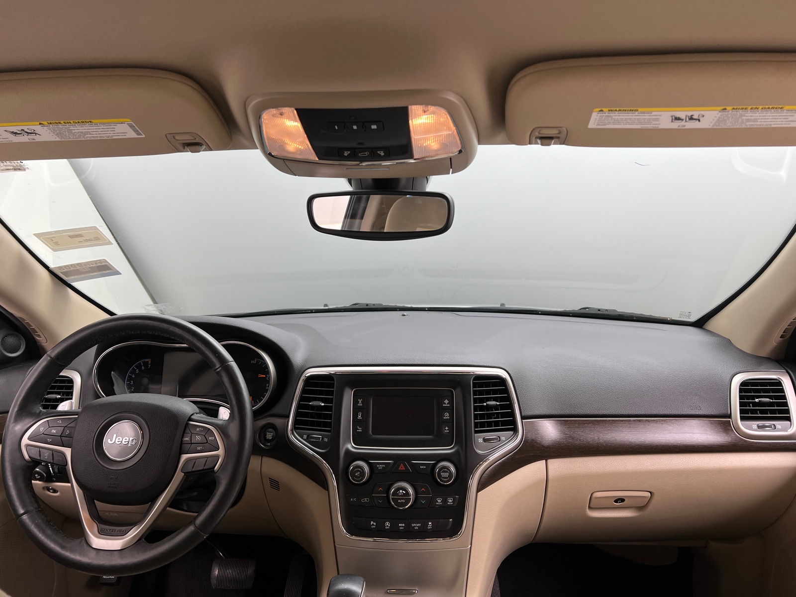 Thumbnail: 2017 Jeep Grand Cherokee - 3