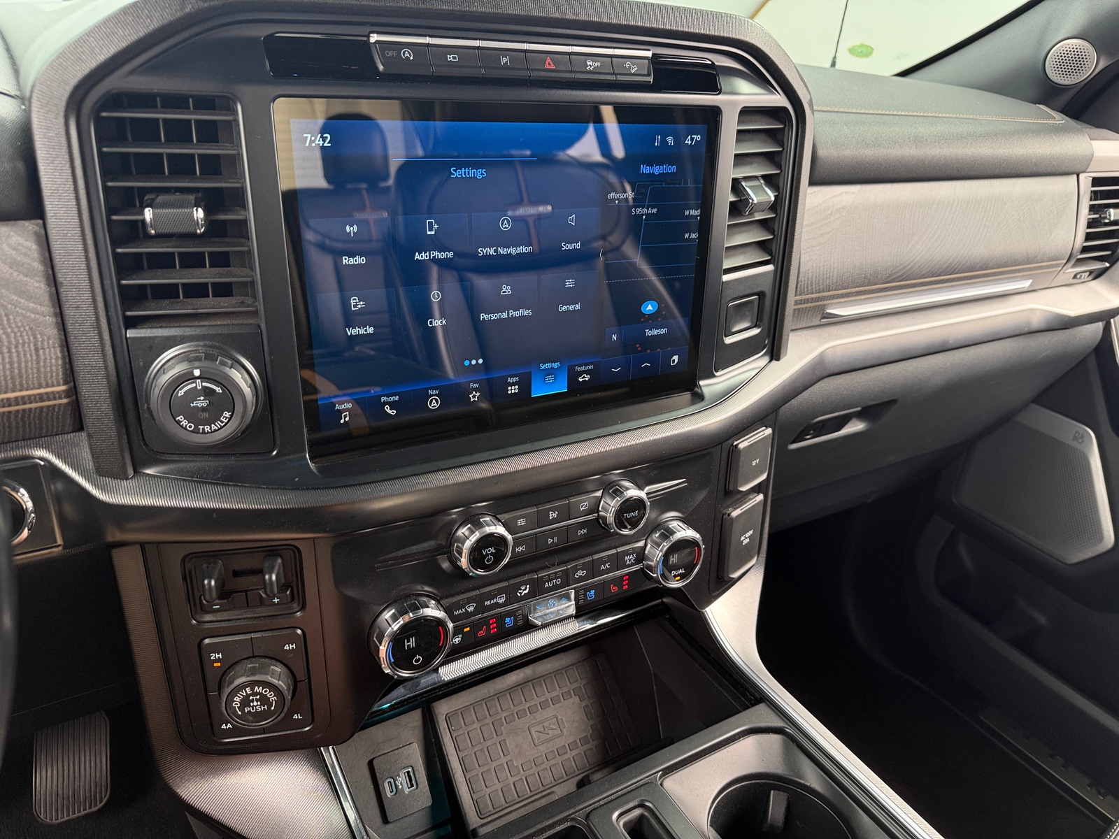 Thumbnail: 2021 Ford Econoline - 3