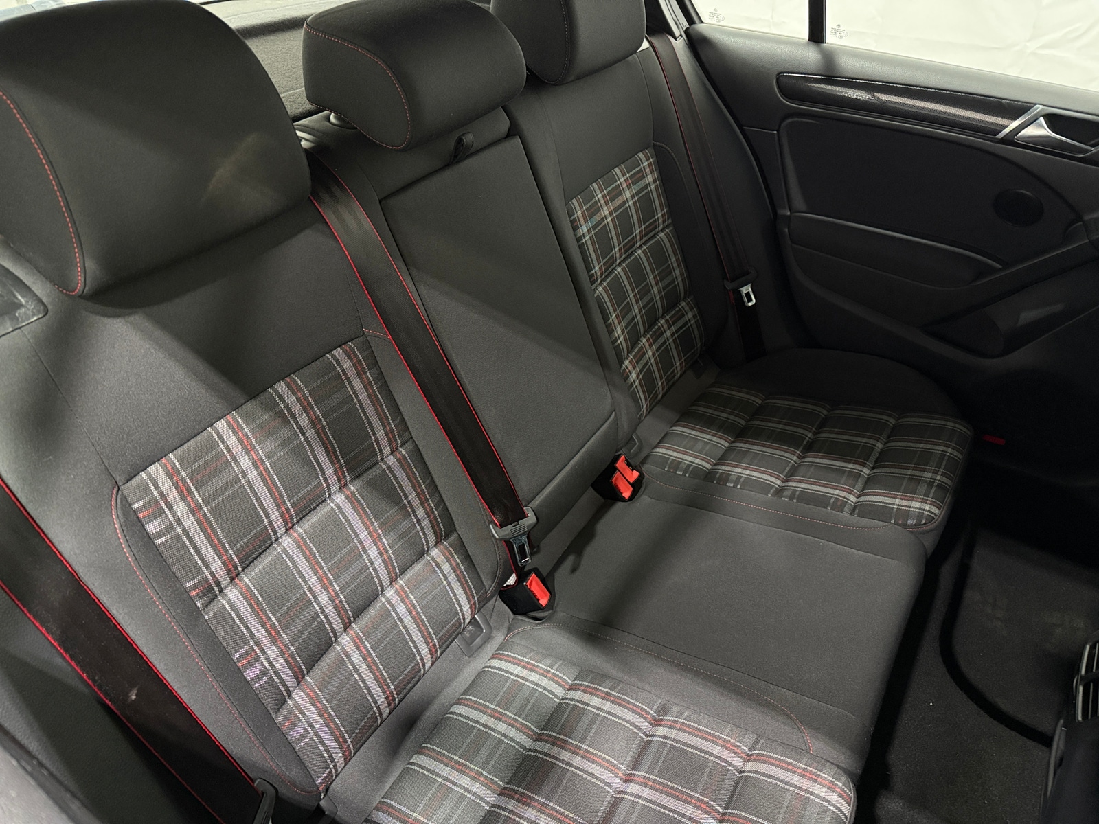 Thumbnail: 2014 Volkswagen Golf - 6