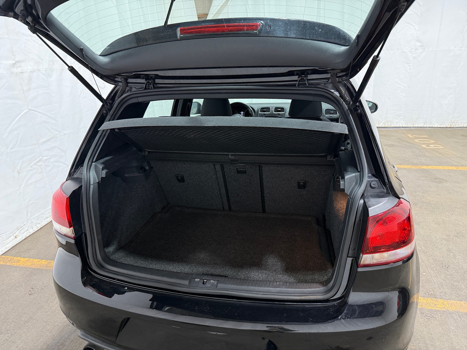 Thumbnail: 2014 Volkswagen Golf - 7