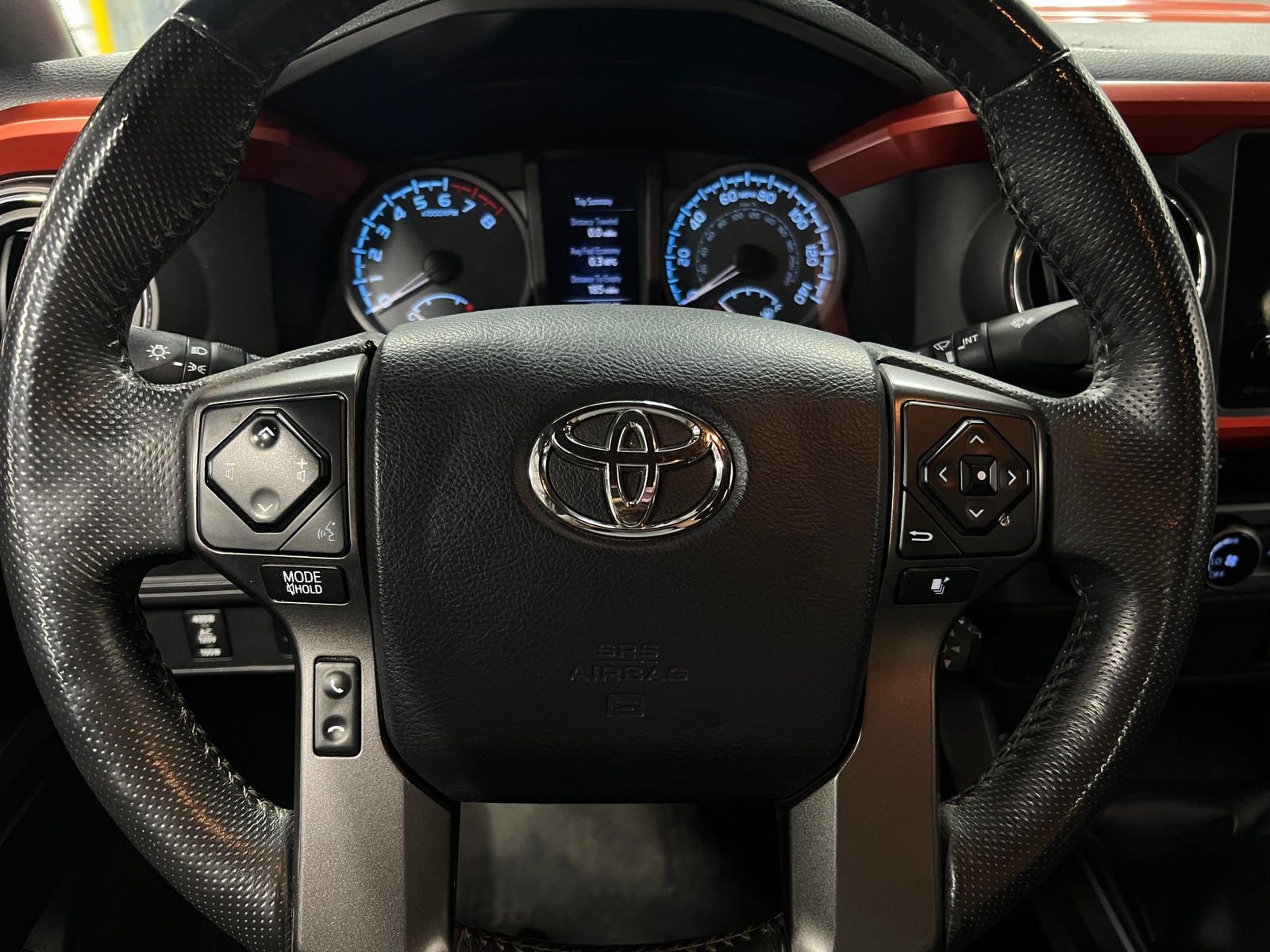 Thumbnail: 2017 Toyota Tacoma - 5