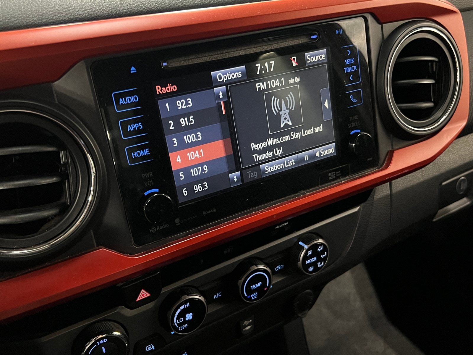 Thumbnail: 2017 Toyota Tacoma - 4