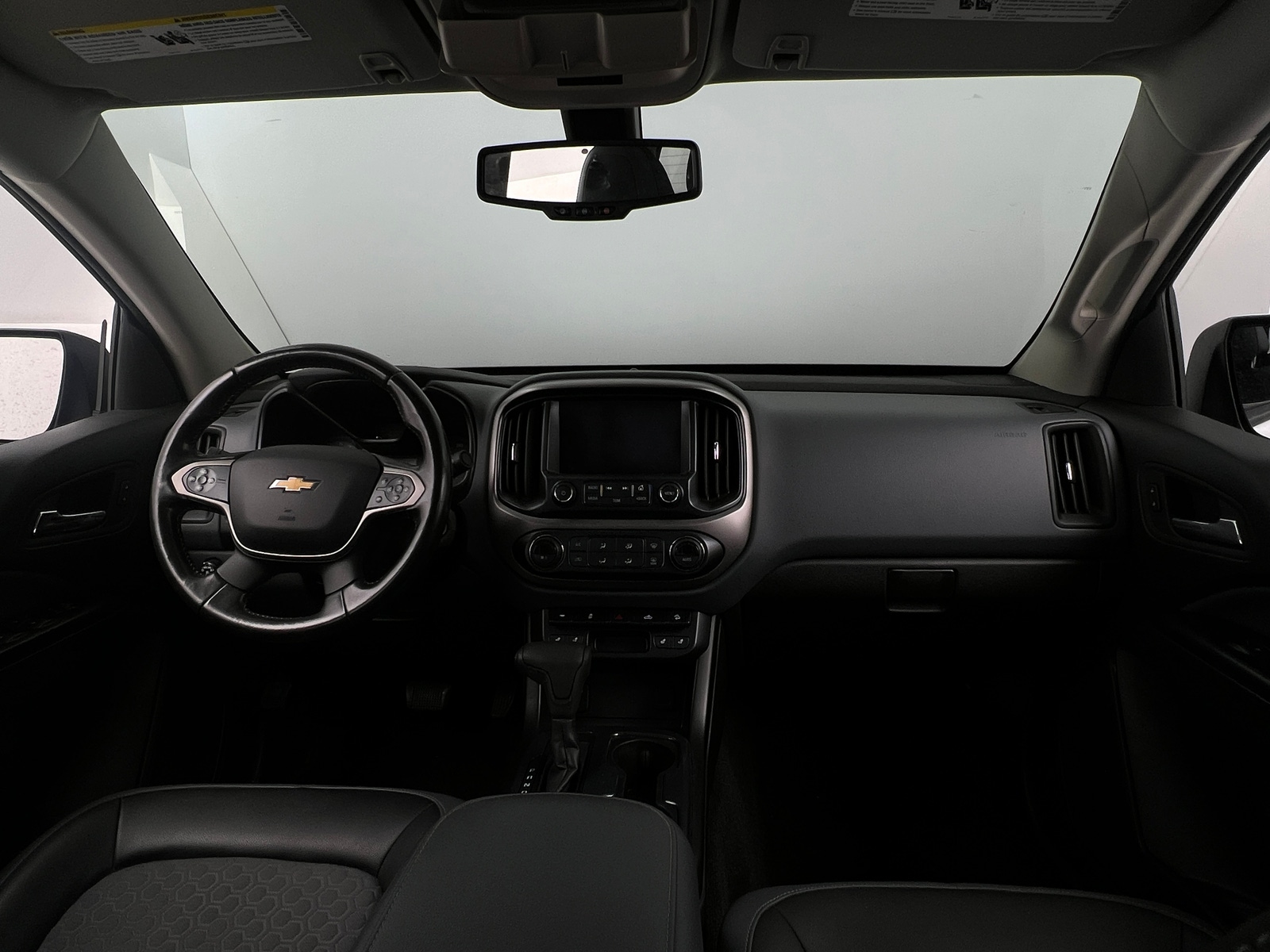 Thumbnail: 2018 Chevrolet Colorado - 3