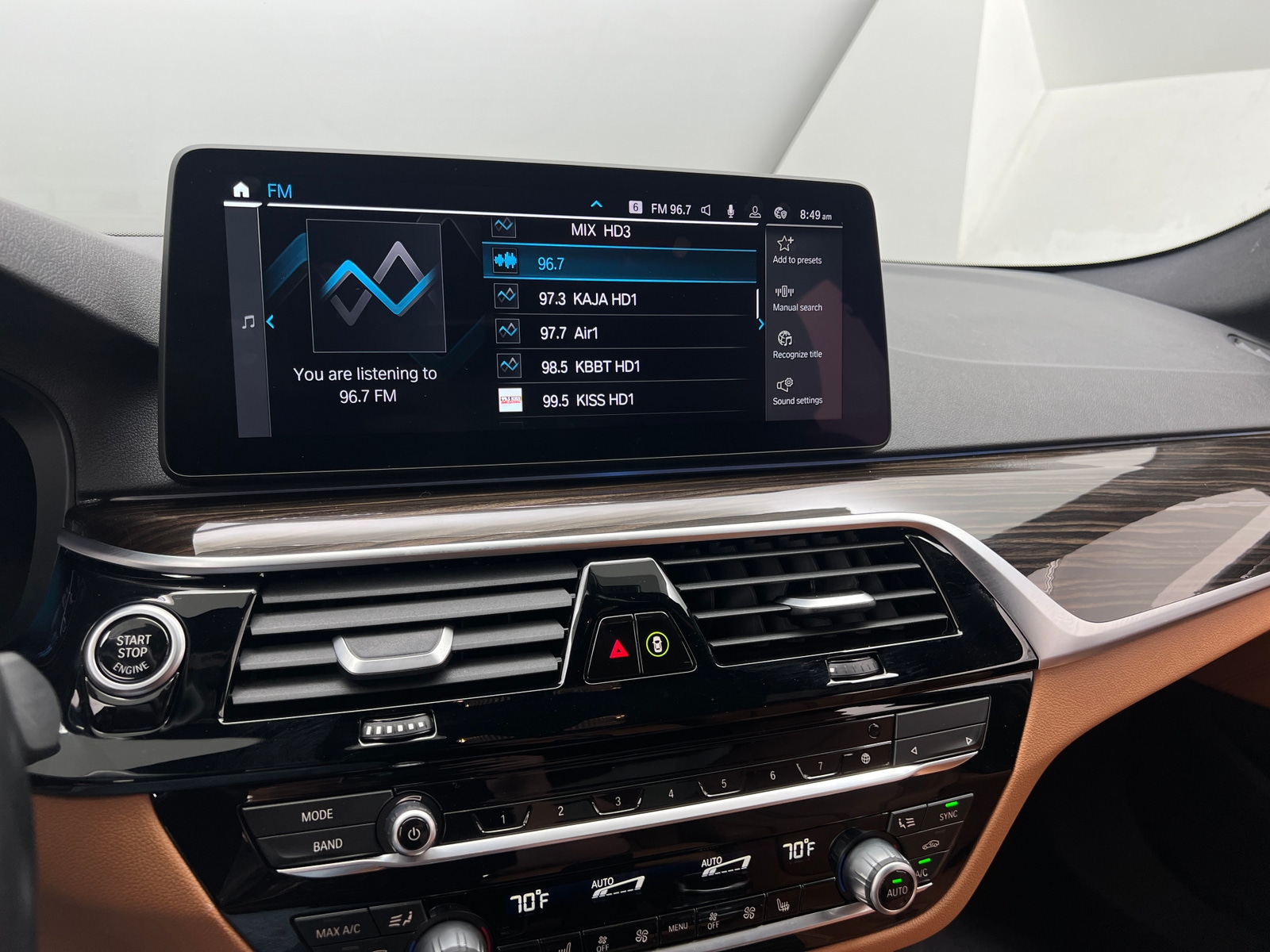 Thumbnail: 2023 BMW 5 Series - 3