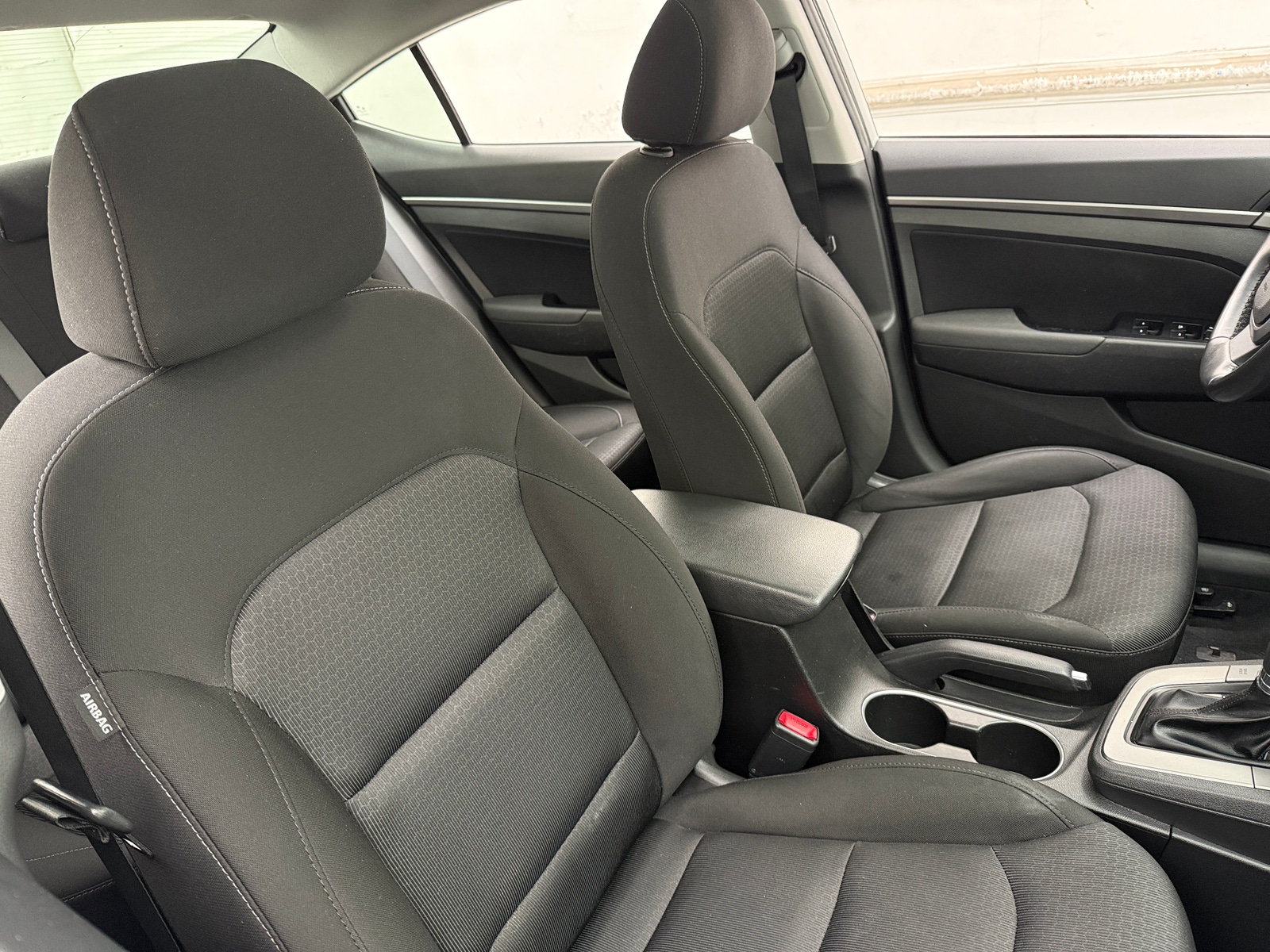 Thumbnail: 2018 Hyundai Elantra - 2