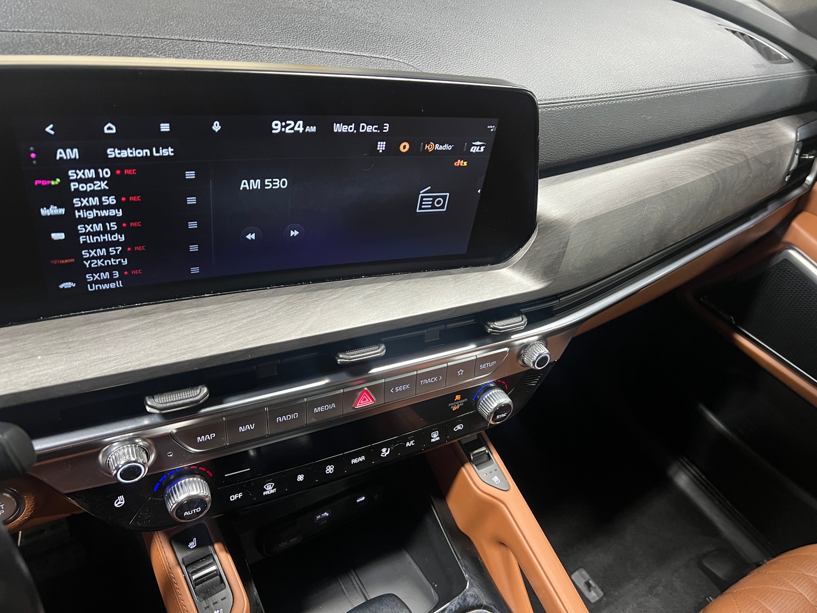 Thumbnail: 2024 Kia Telluride - 3