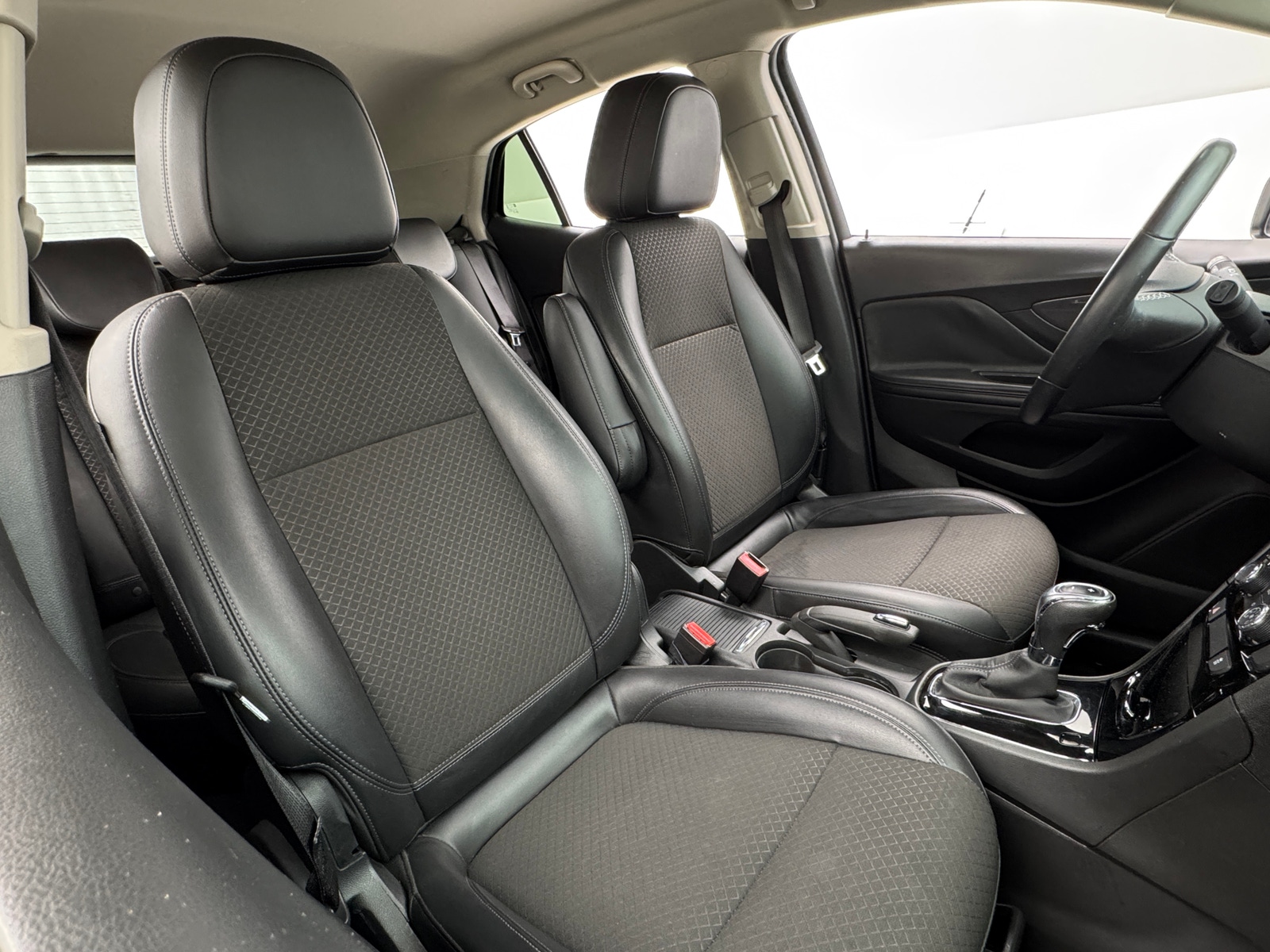 Thumbnail: 2018 Buick Encore - 2