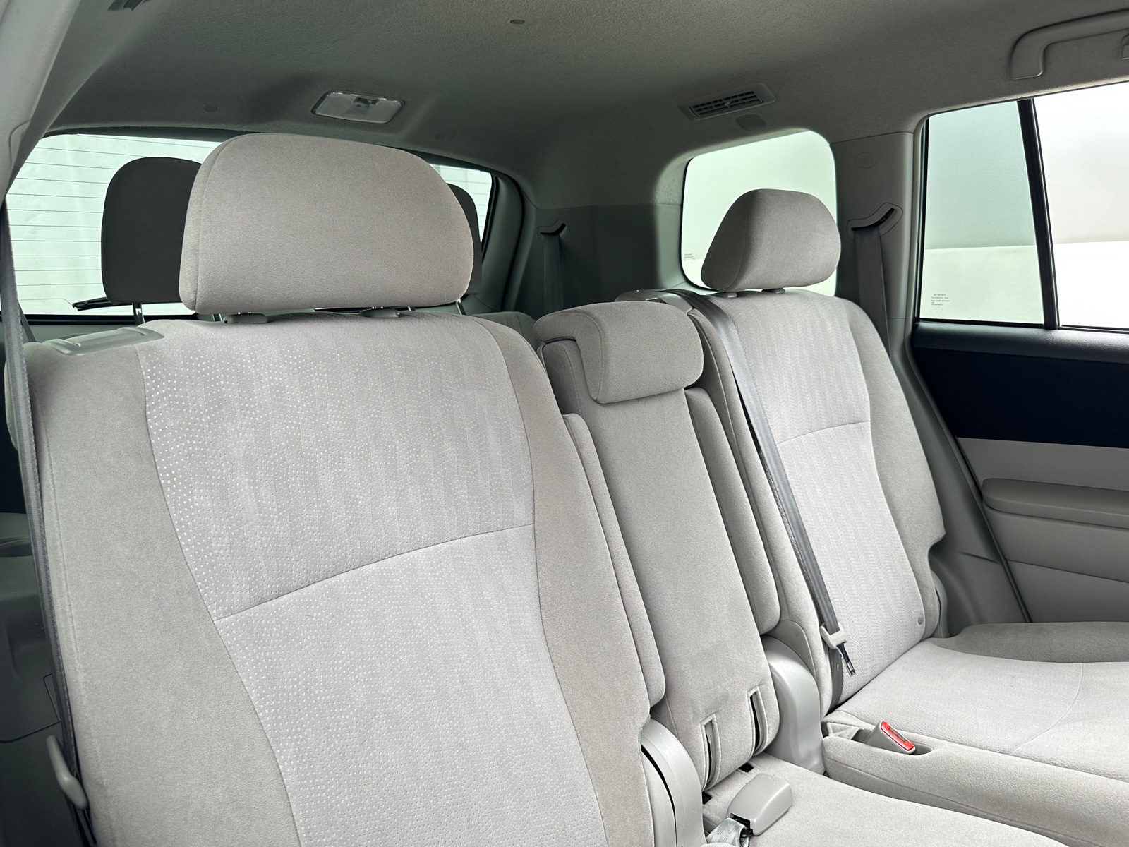 Thumbnail: 2012 Toyota Highlander - 6