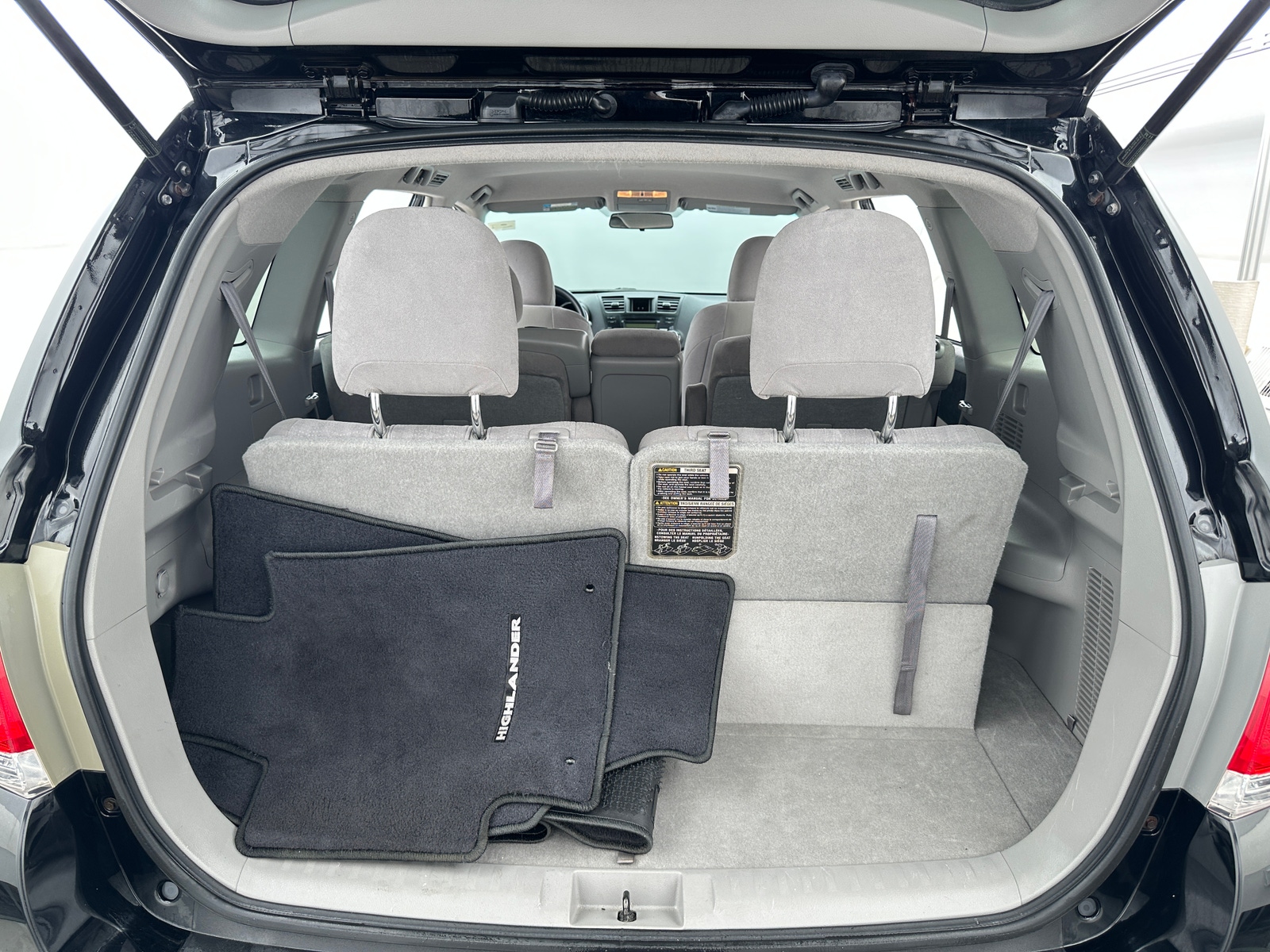 Thumbnail: 2012 Toyota Highlander - 7